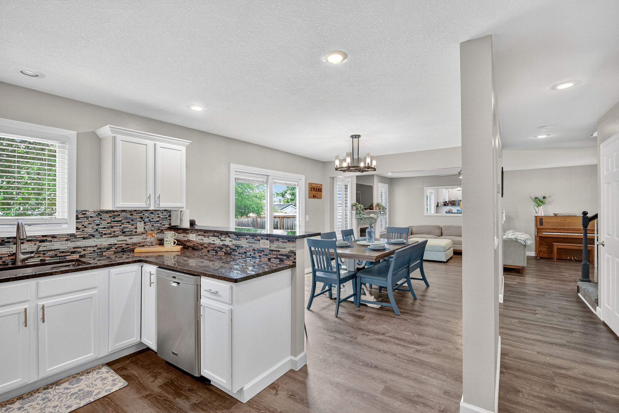 4808 Dewey Place