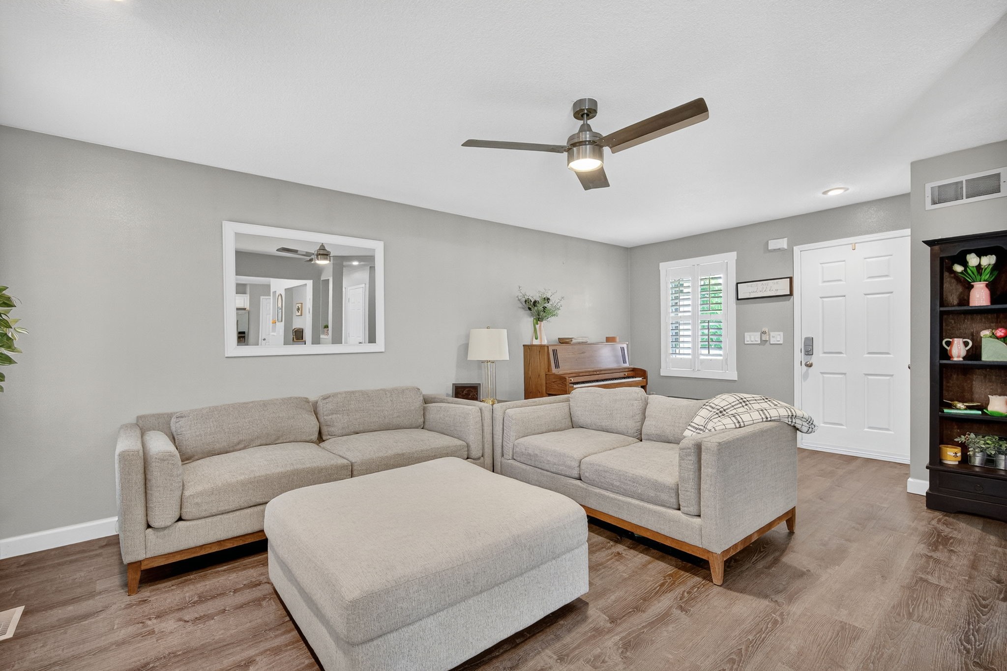 4808 Dewey Place