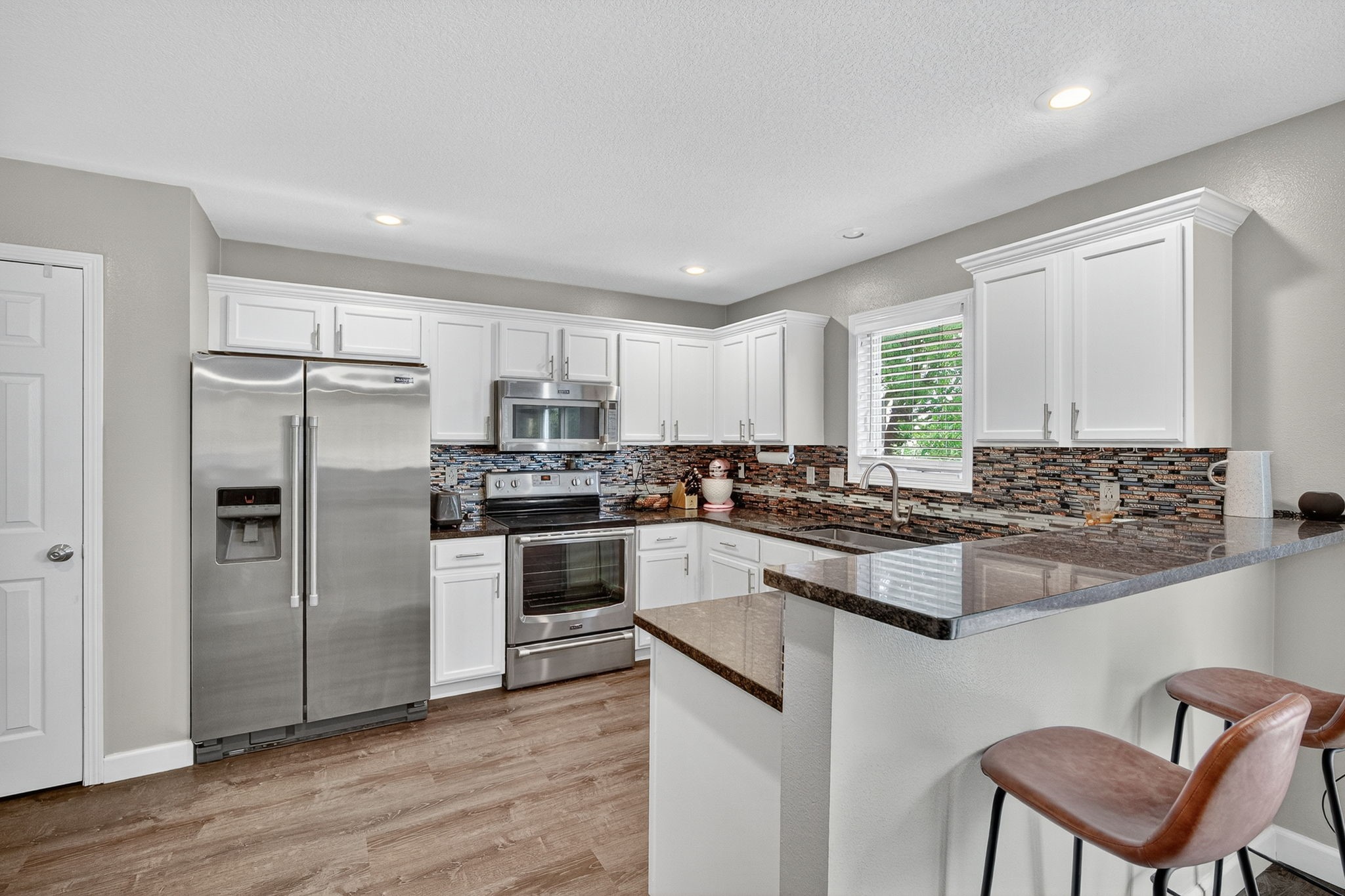 4808 Dewey Place