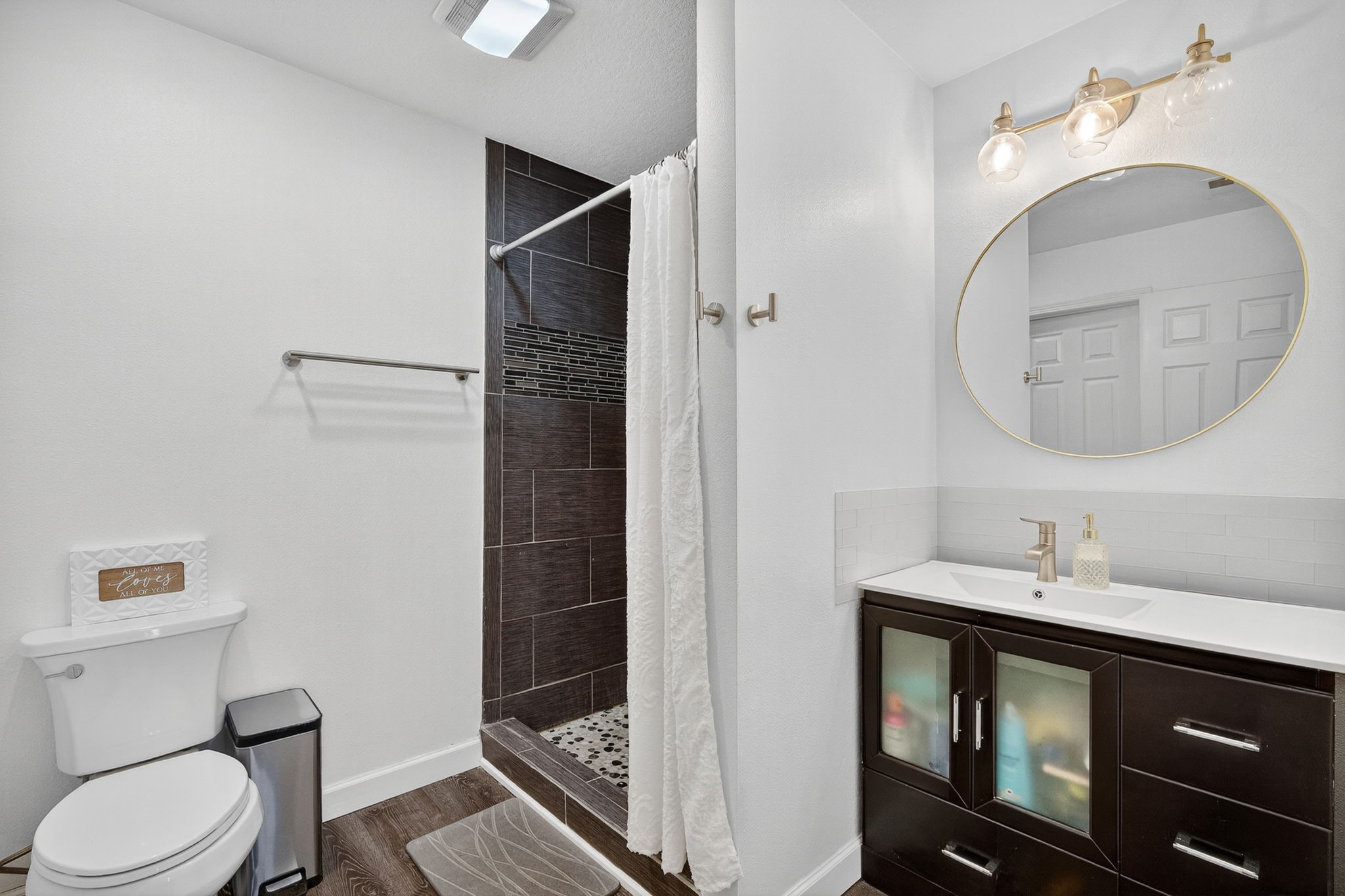 4808 Dewey Place