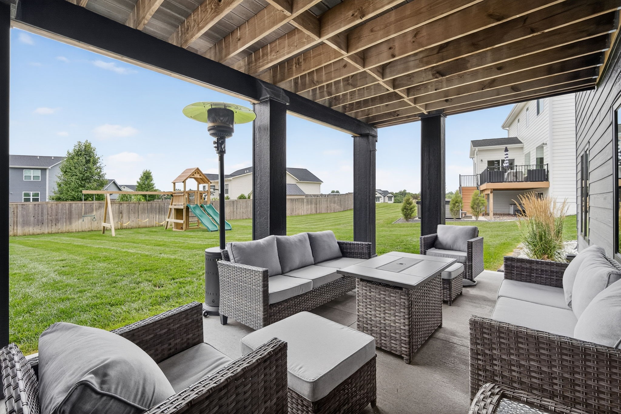 1824 Magnolia Circle