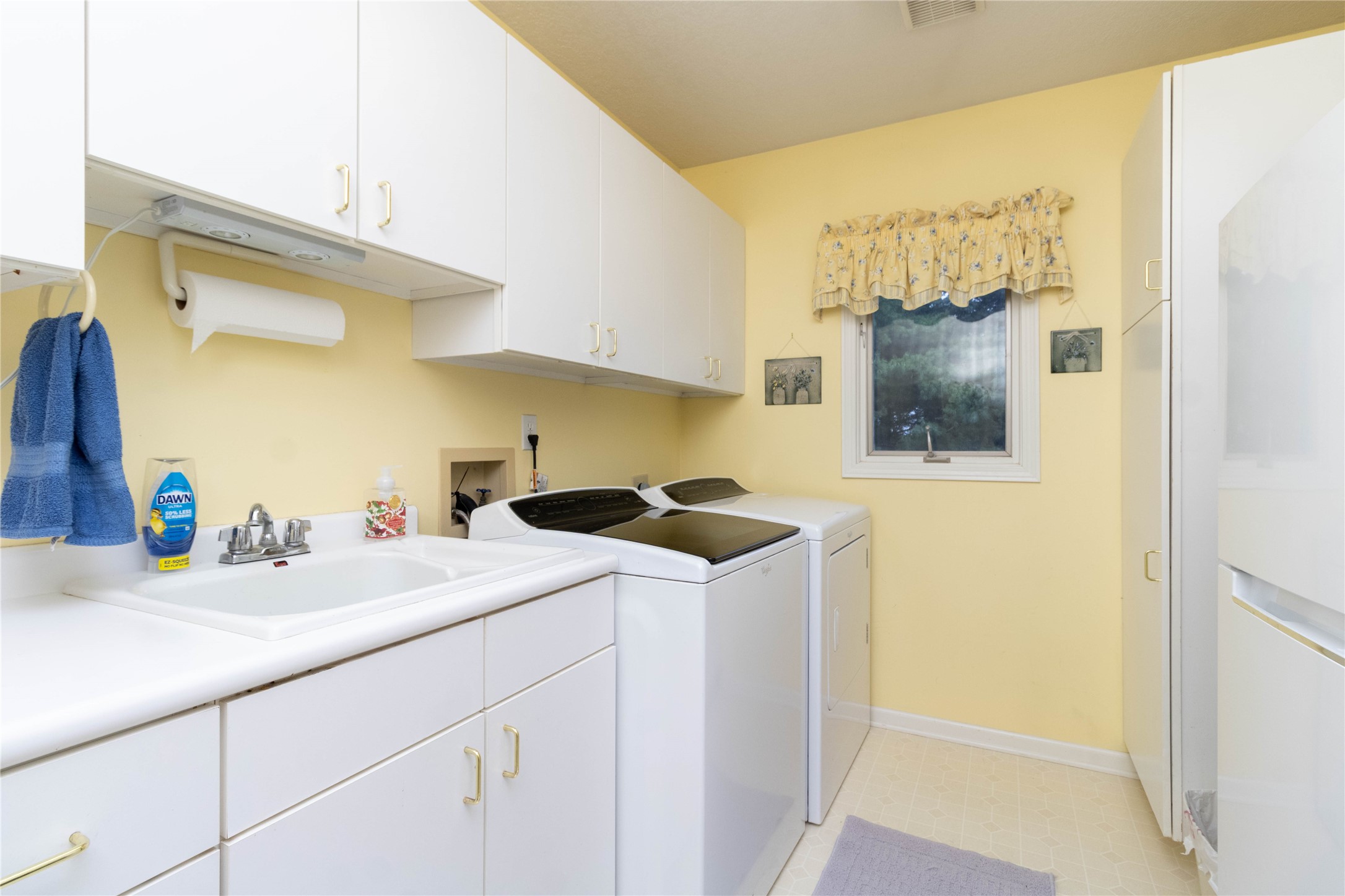 1986 S Orilla Road