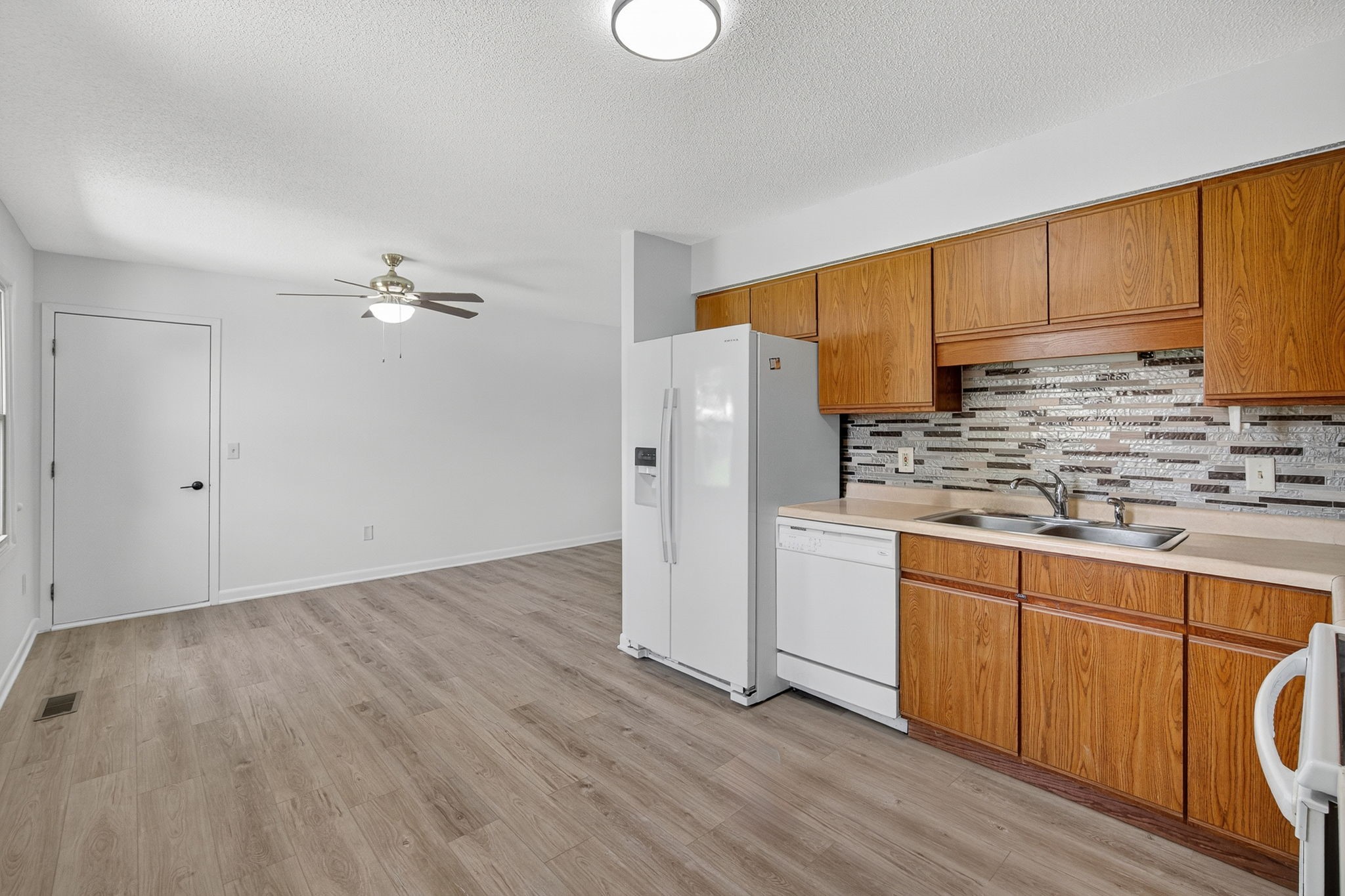 1341 E 20th Street