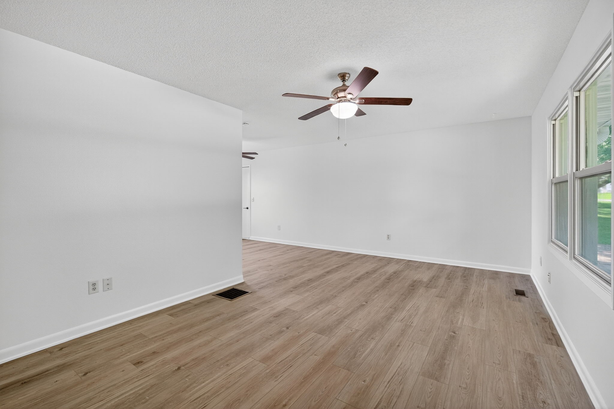 1341 E 20th Street