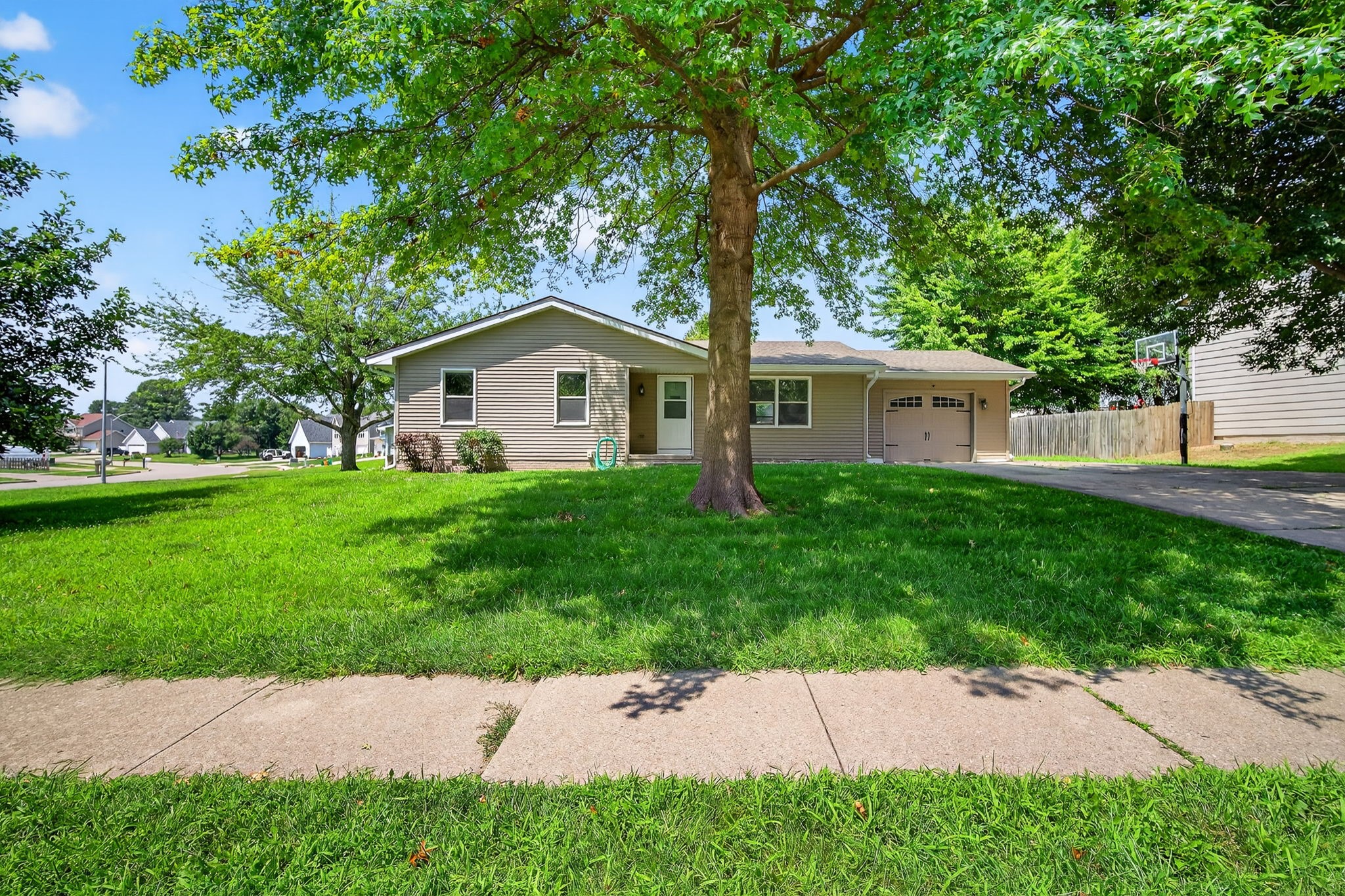 1341 E 20th Street