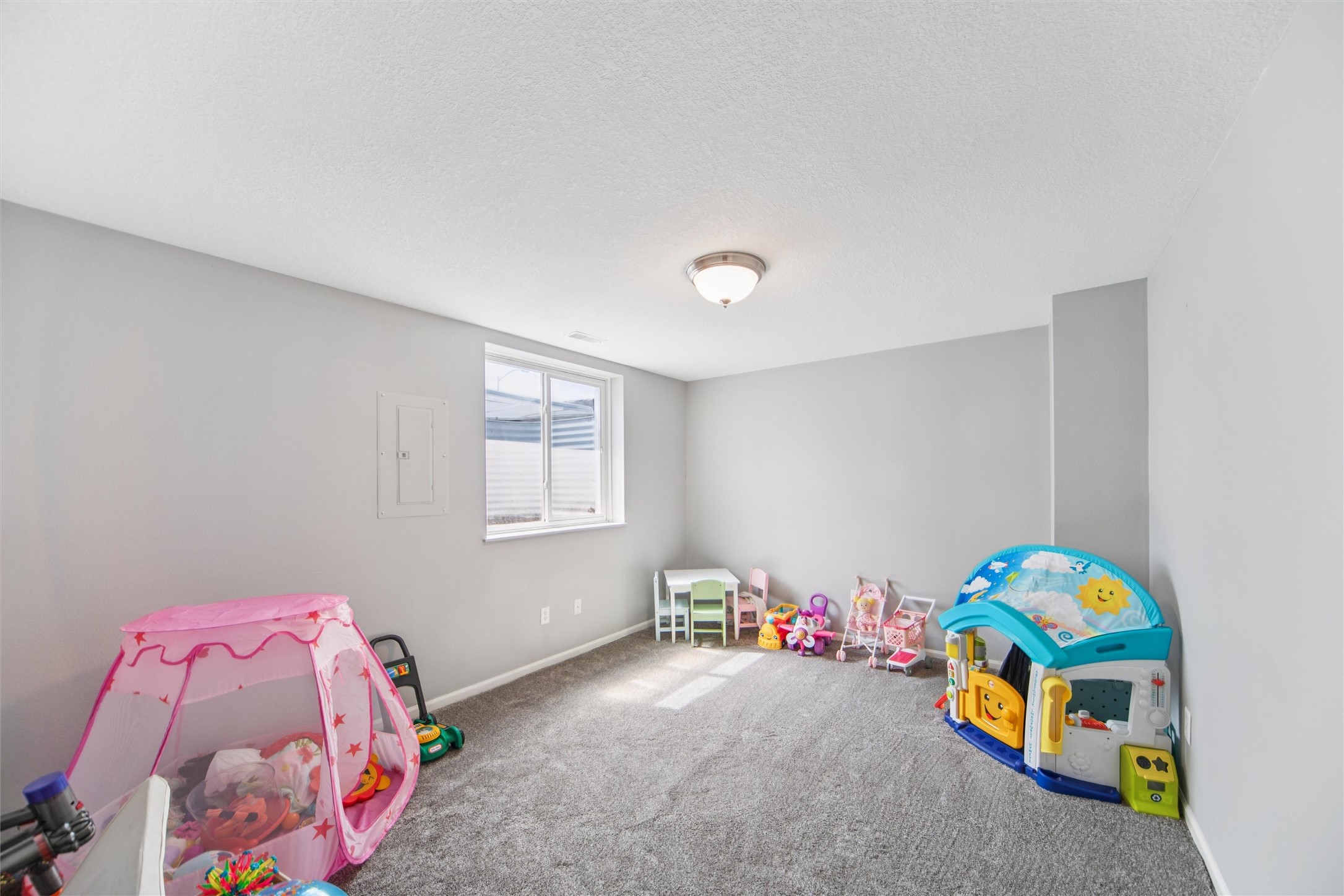 205 Mallard Pointe Drive NW