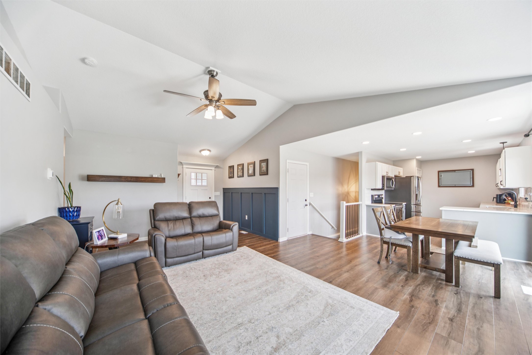 205 Mallard Pointe Drive NW