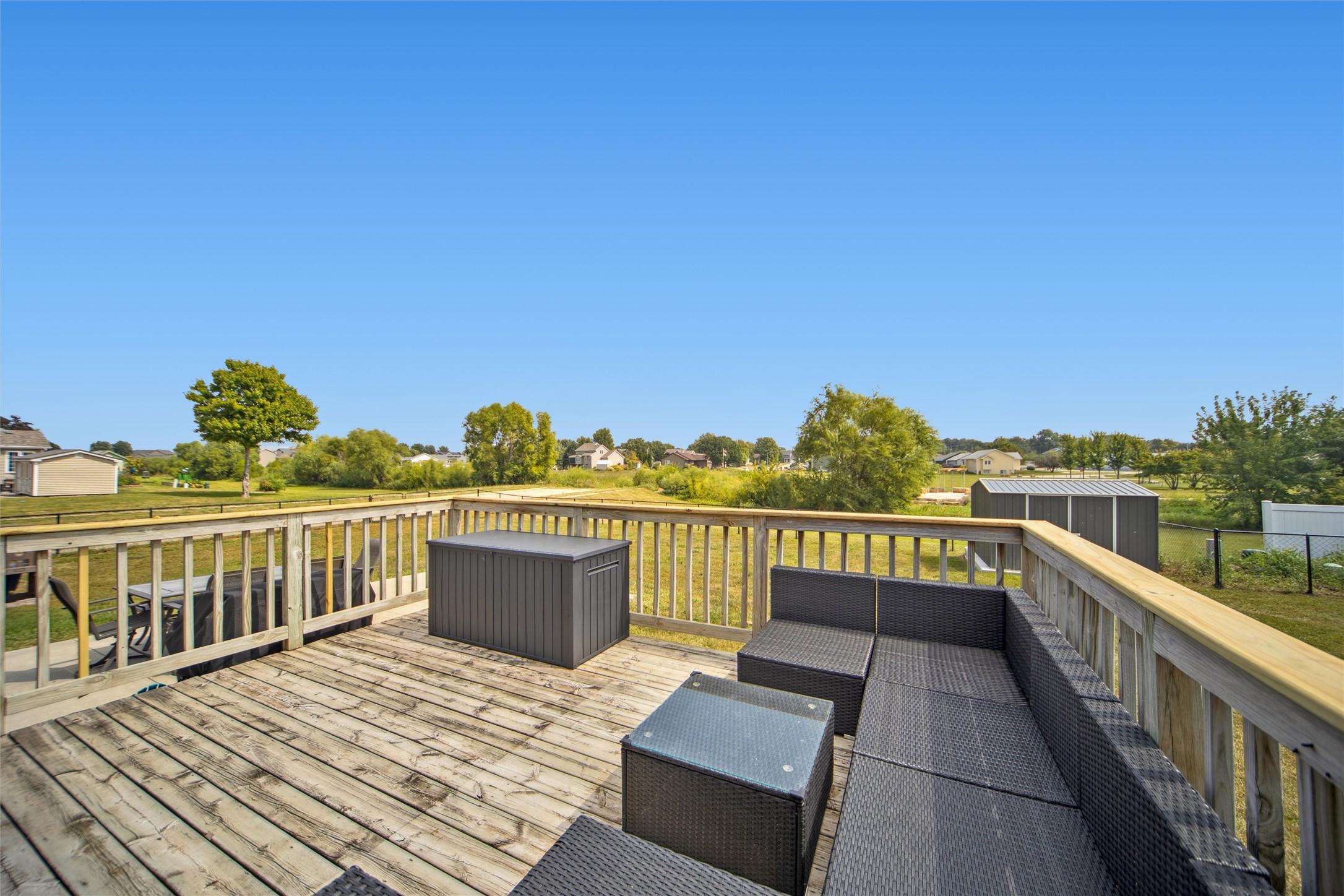 205 Mallard Pointe Drive NW
