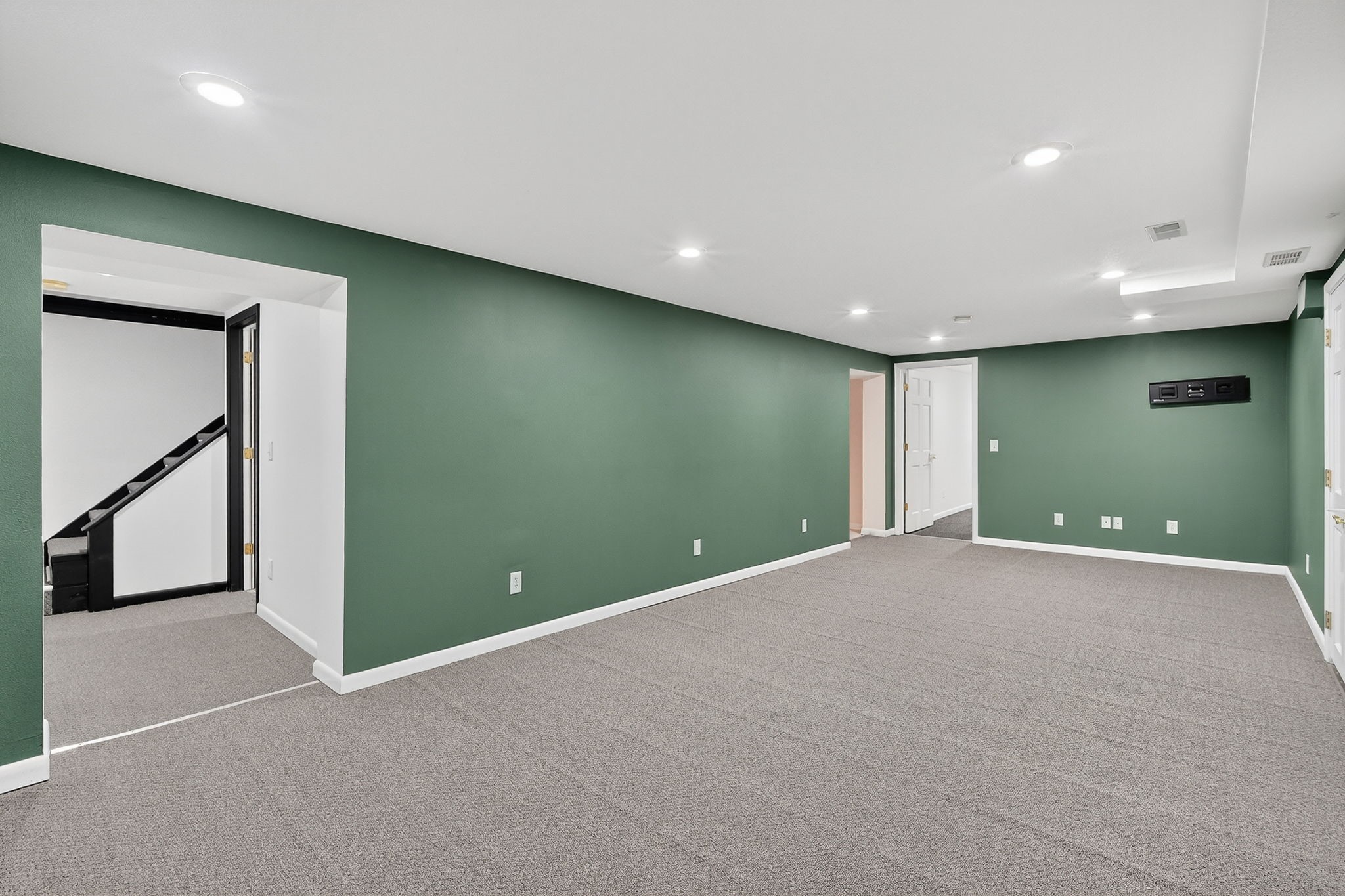 2908 Meadow Lane