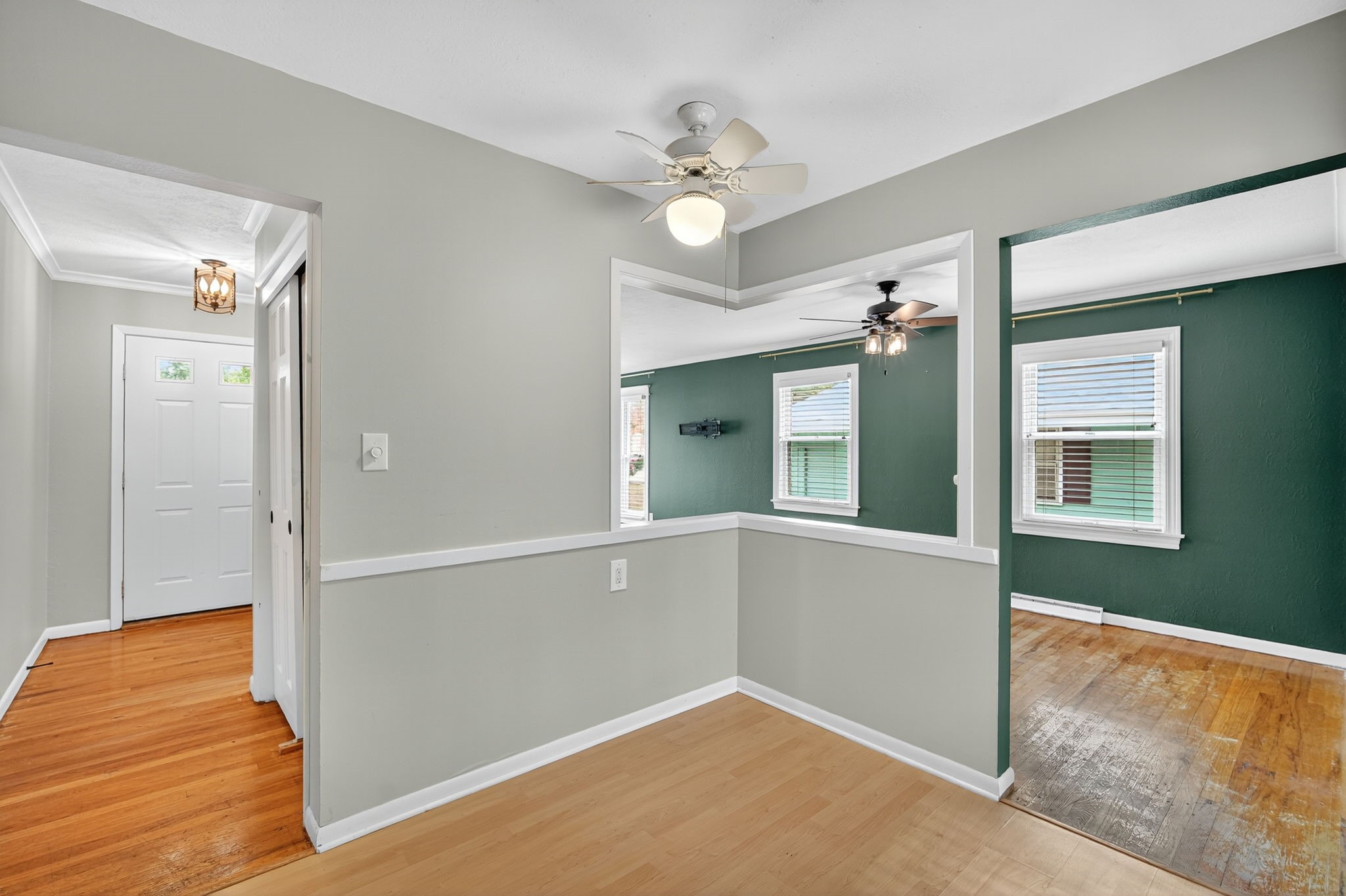 2908 Meadow Lane