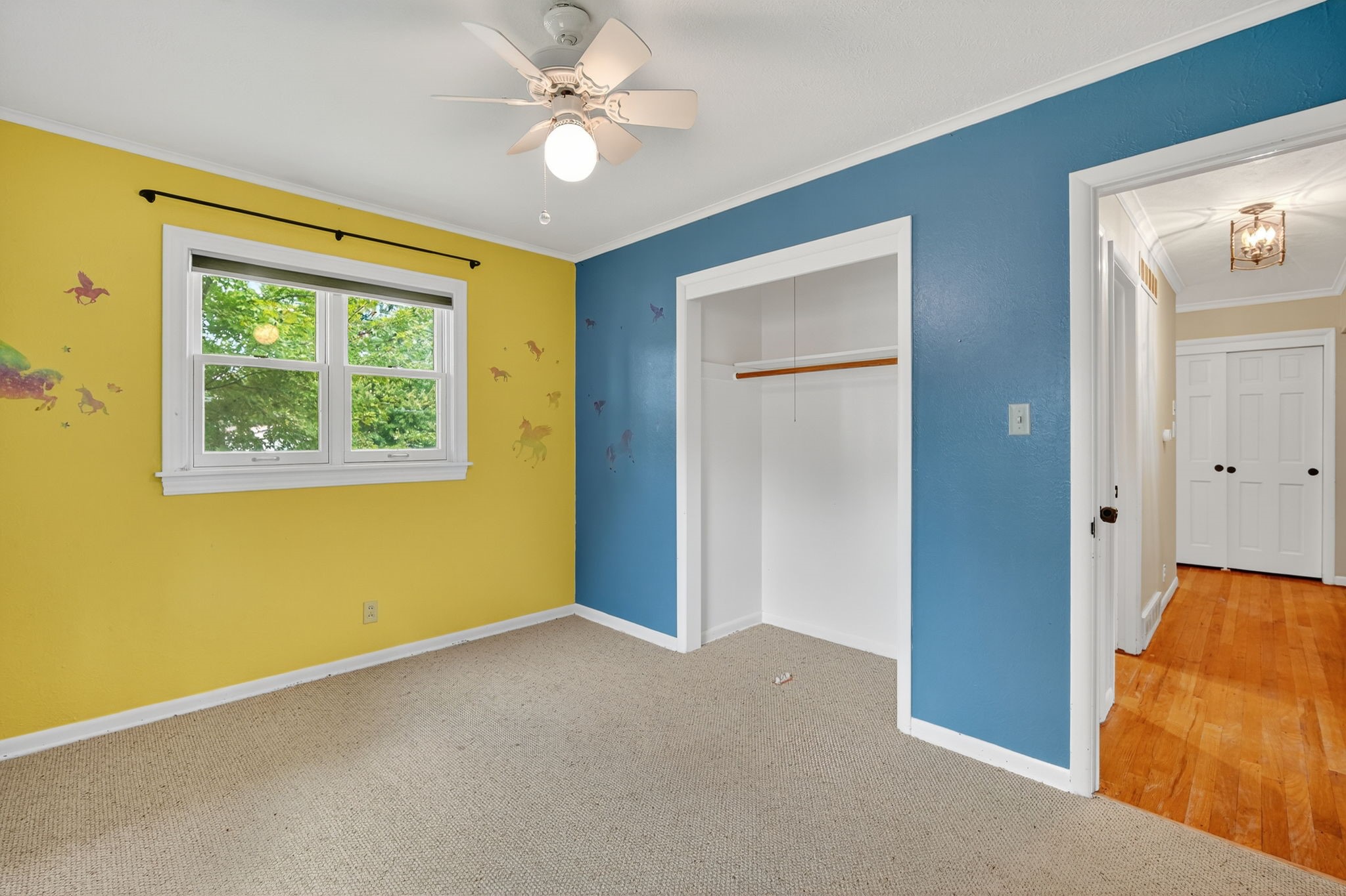 2908 Meadow Lane