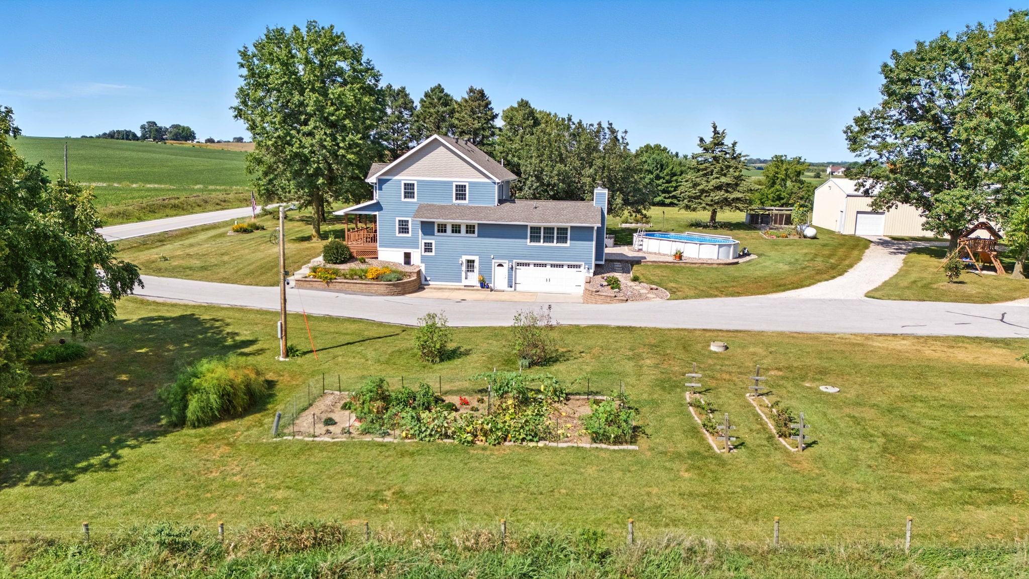 6121 SE 104th Street