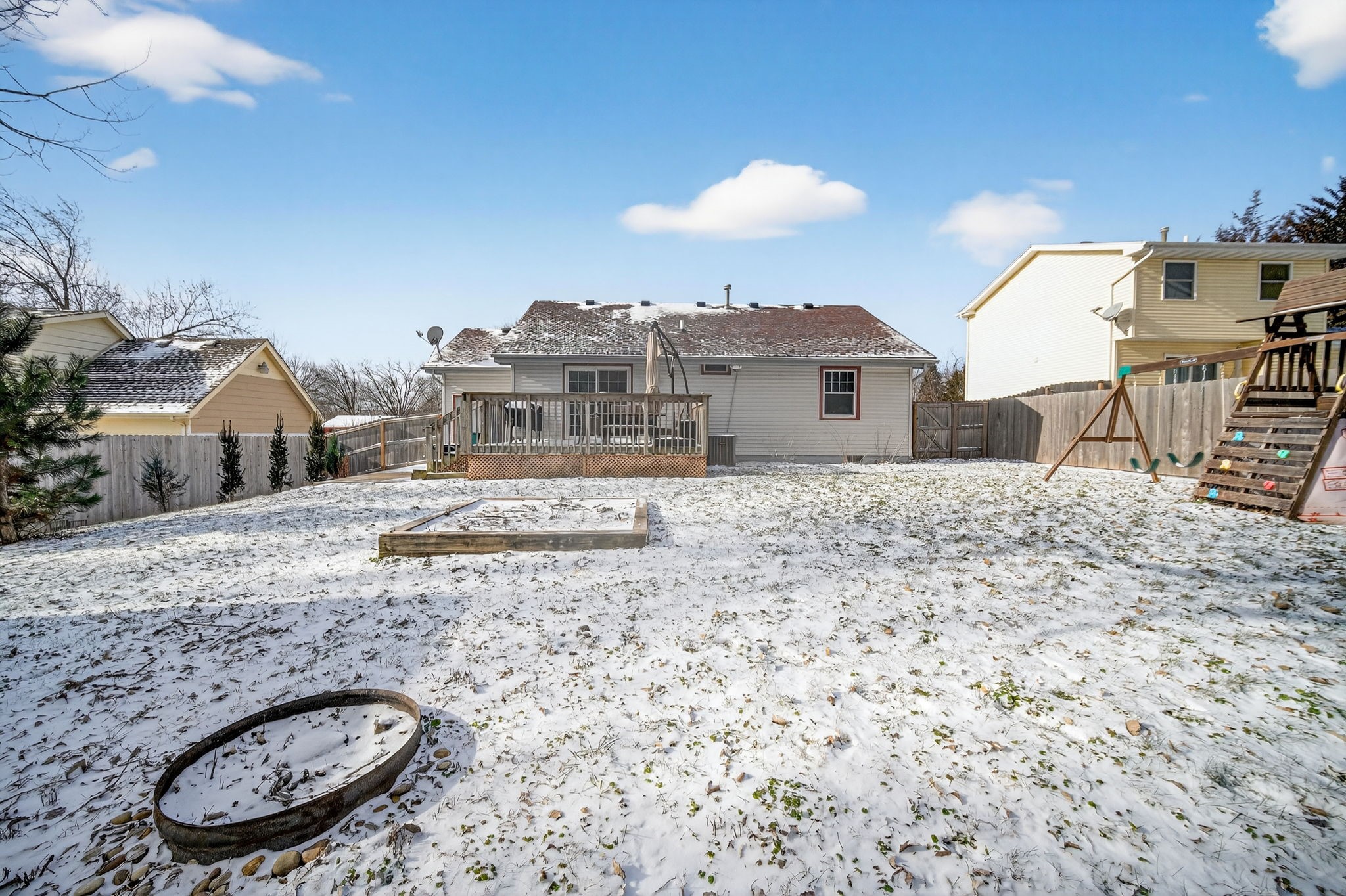 1352 Hunter Drive