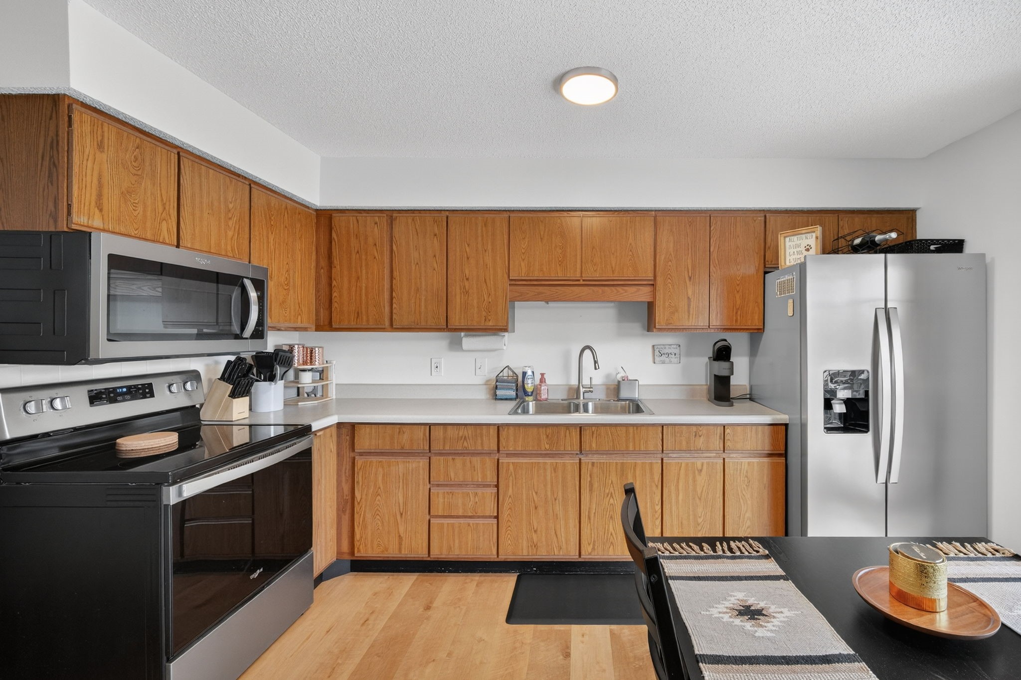 1352 Hunter Drive