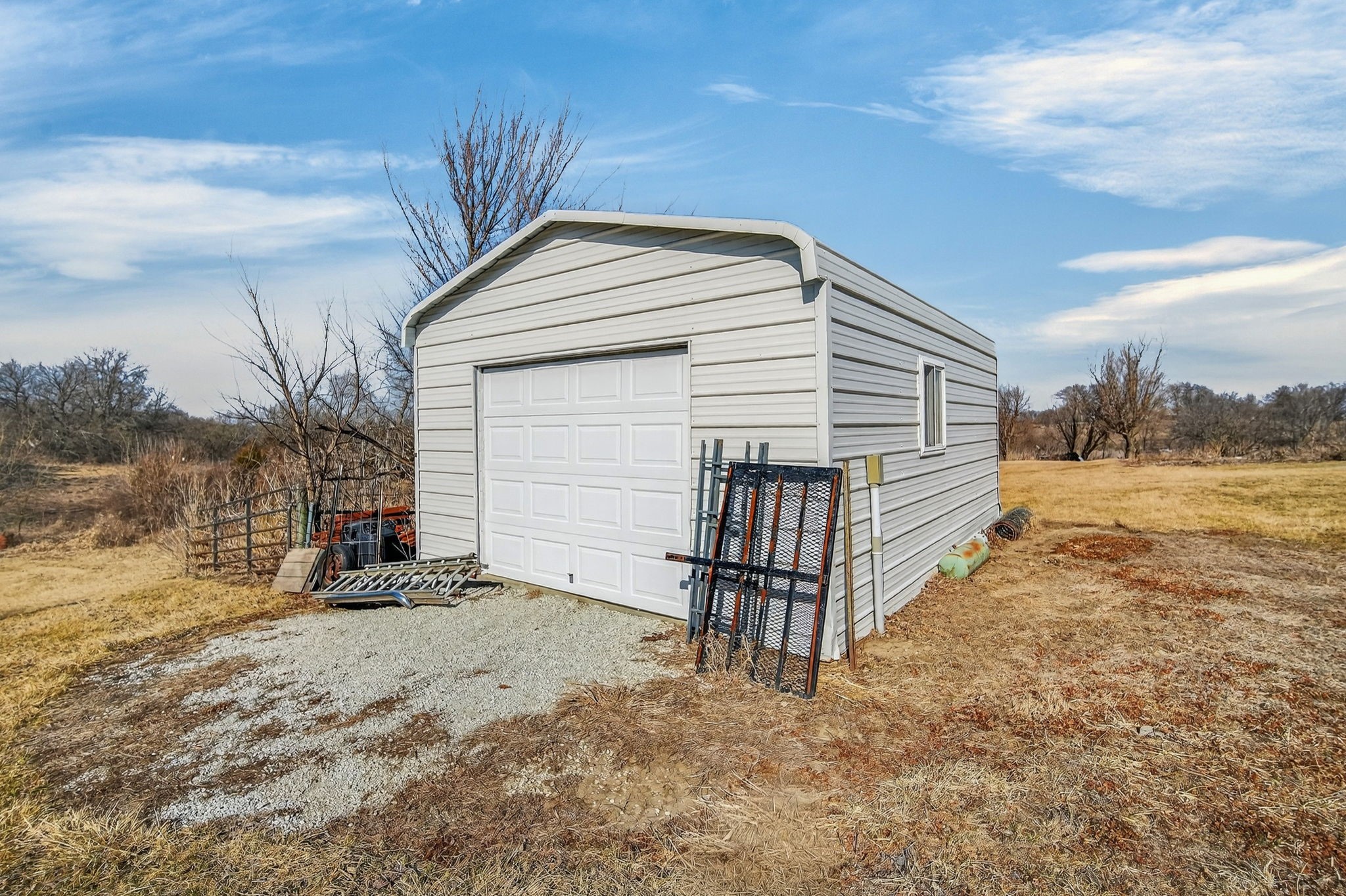 22106 R45 Highway