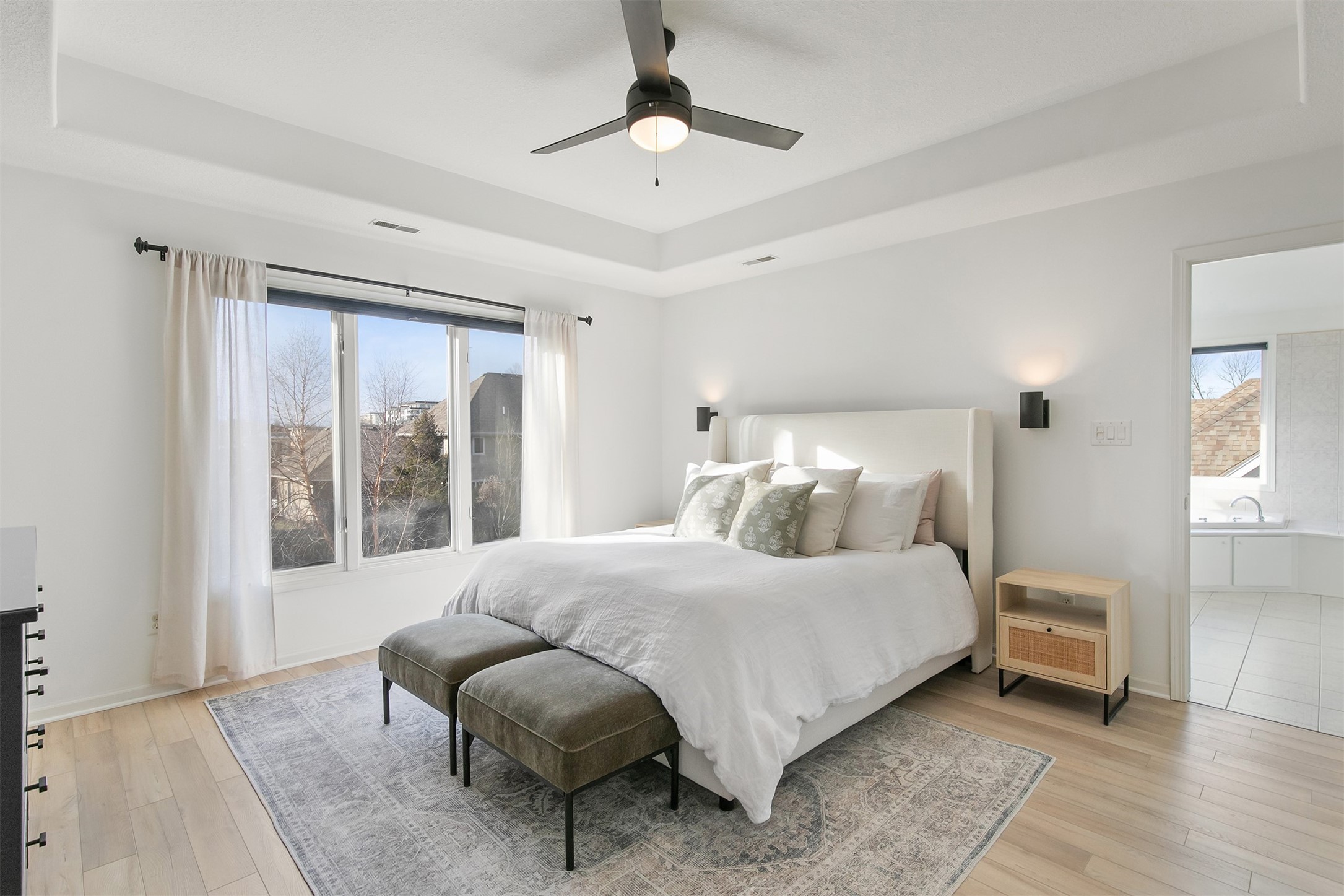 5830 Coachlight Court