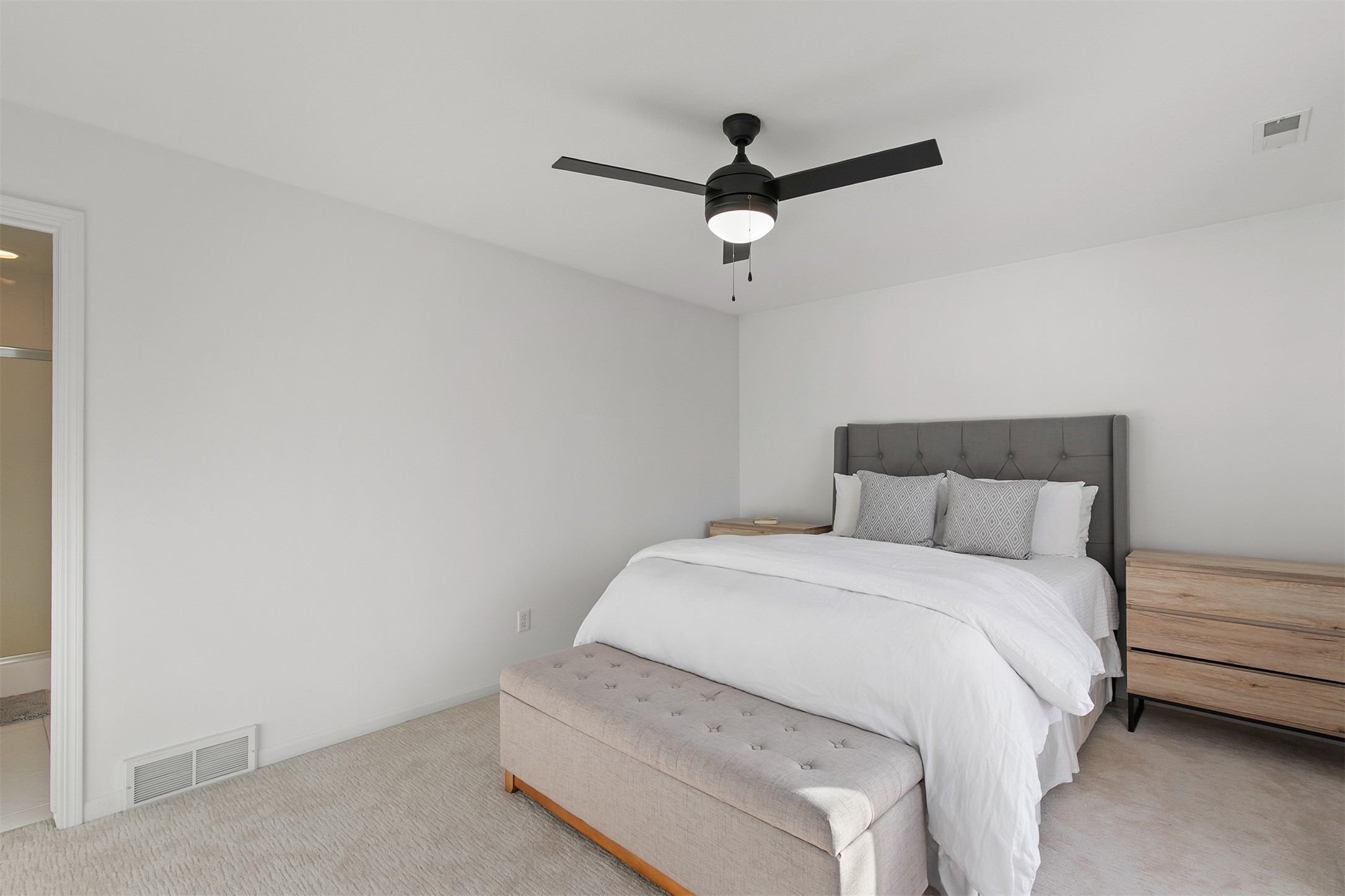 5830 Coachlight Court
