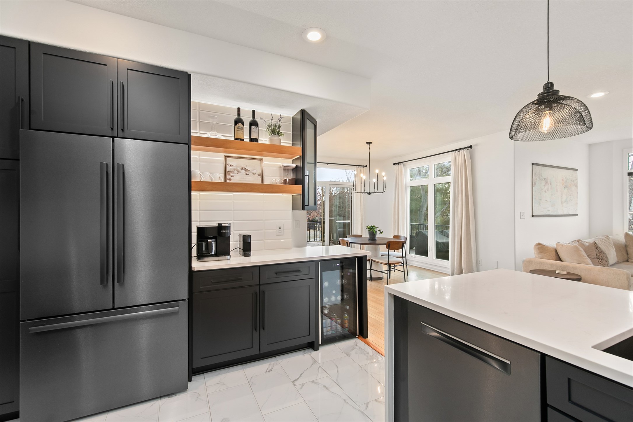 5830 Coachlight Court