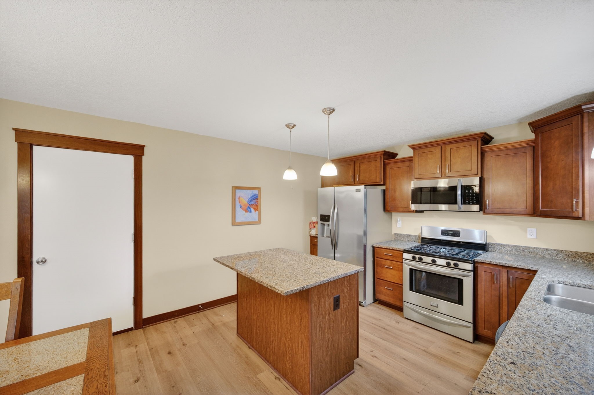 704 N 14th Avenue