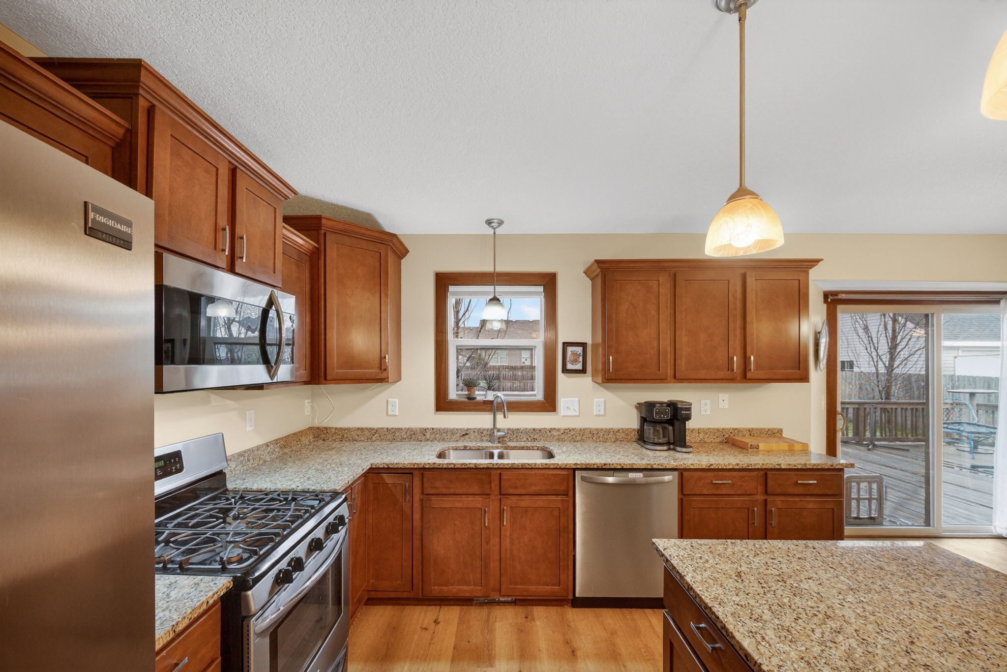704 N 14th Avenue
