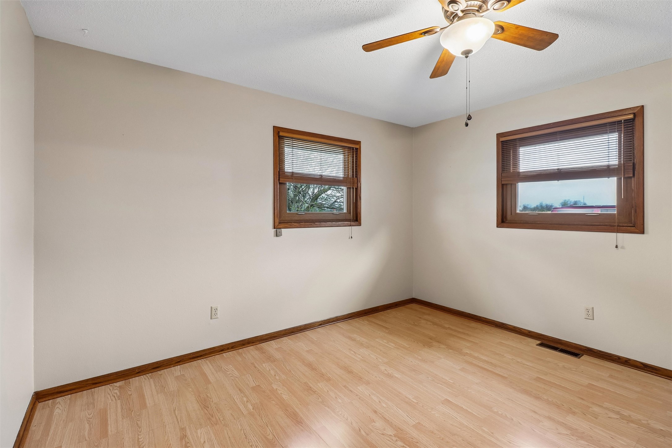 23235 R45 Highway