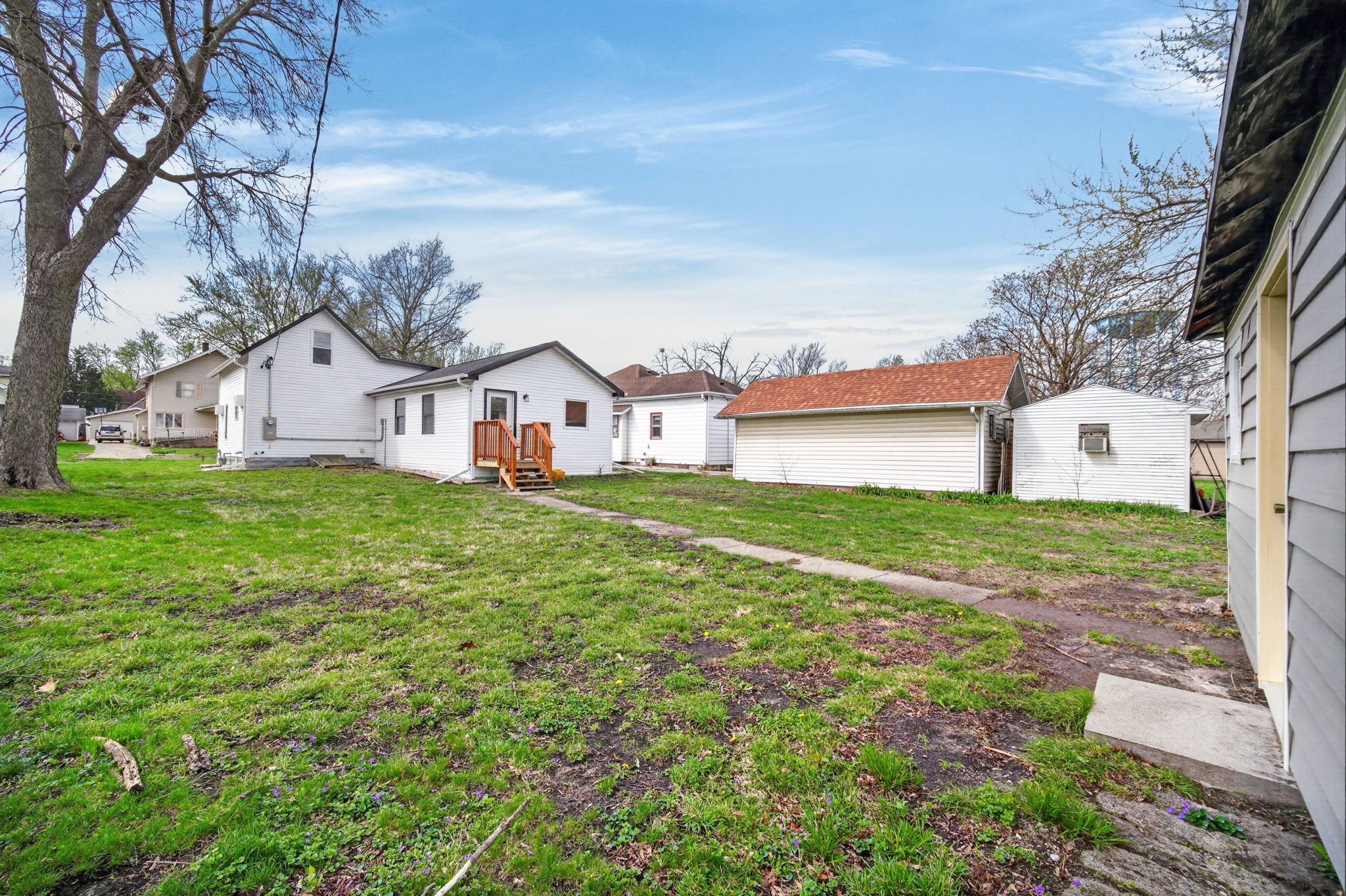 1918 Warford Street