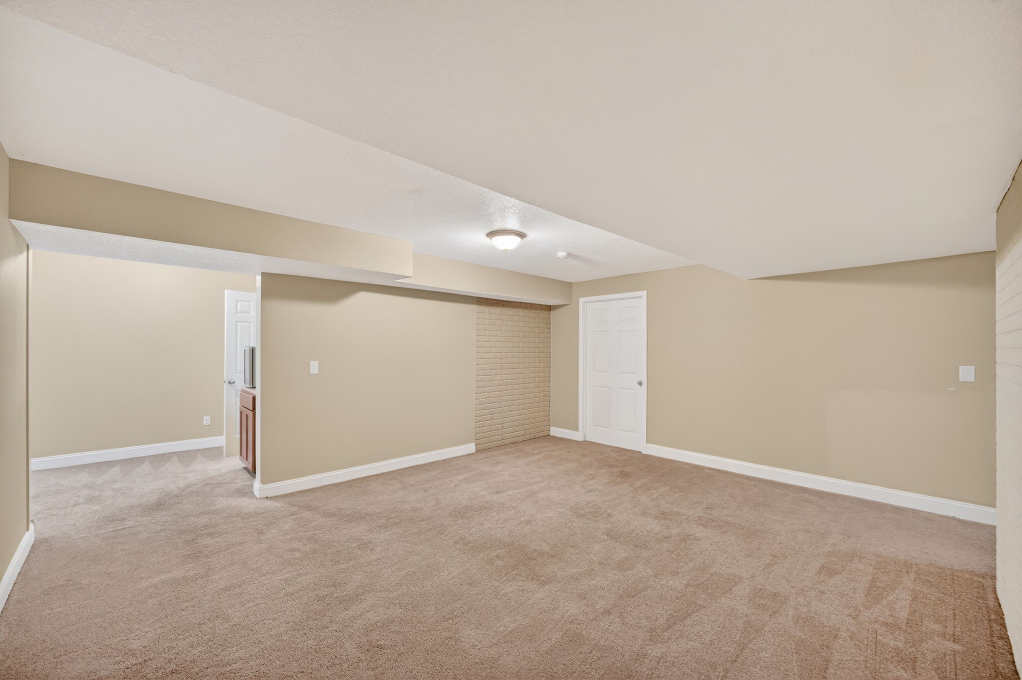107 Dooley Court SW