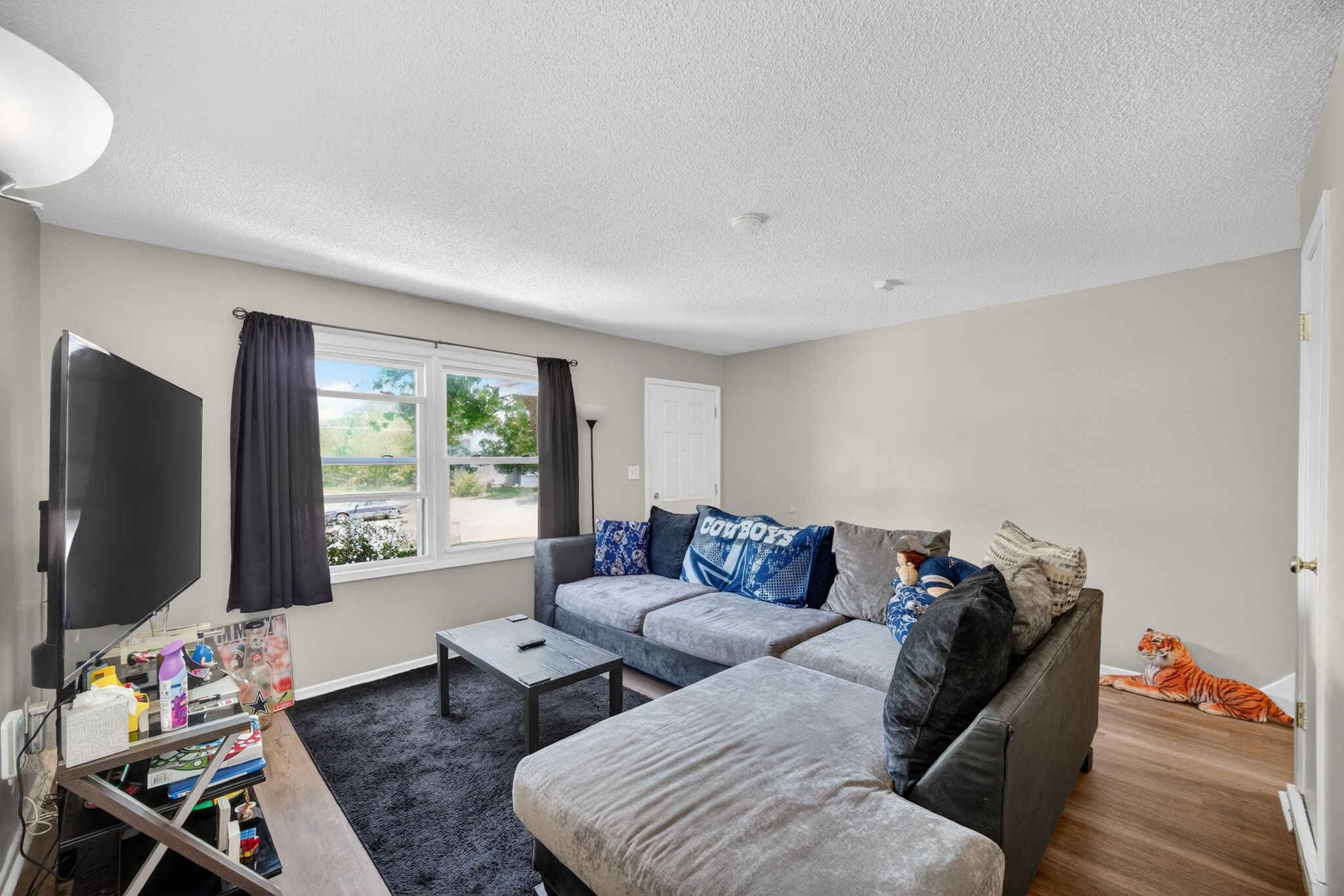 1424 & 1426 E 9th Street