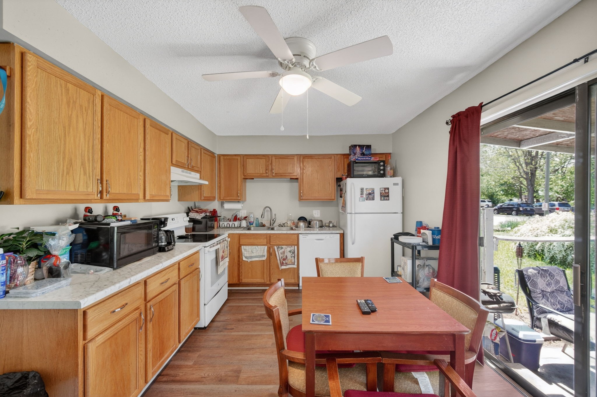 1424 & 1426 E 9th Street