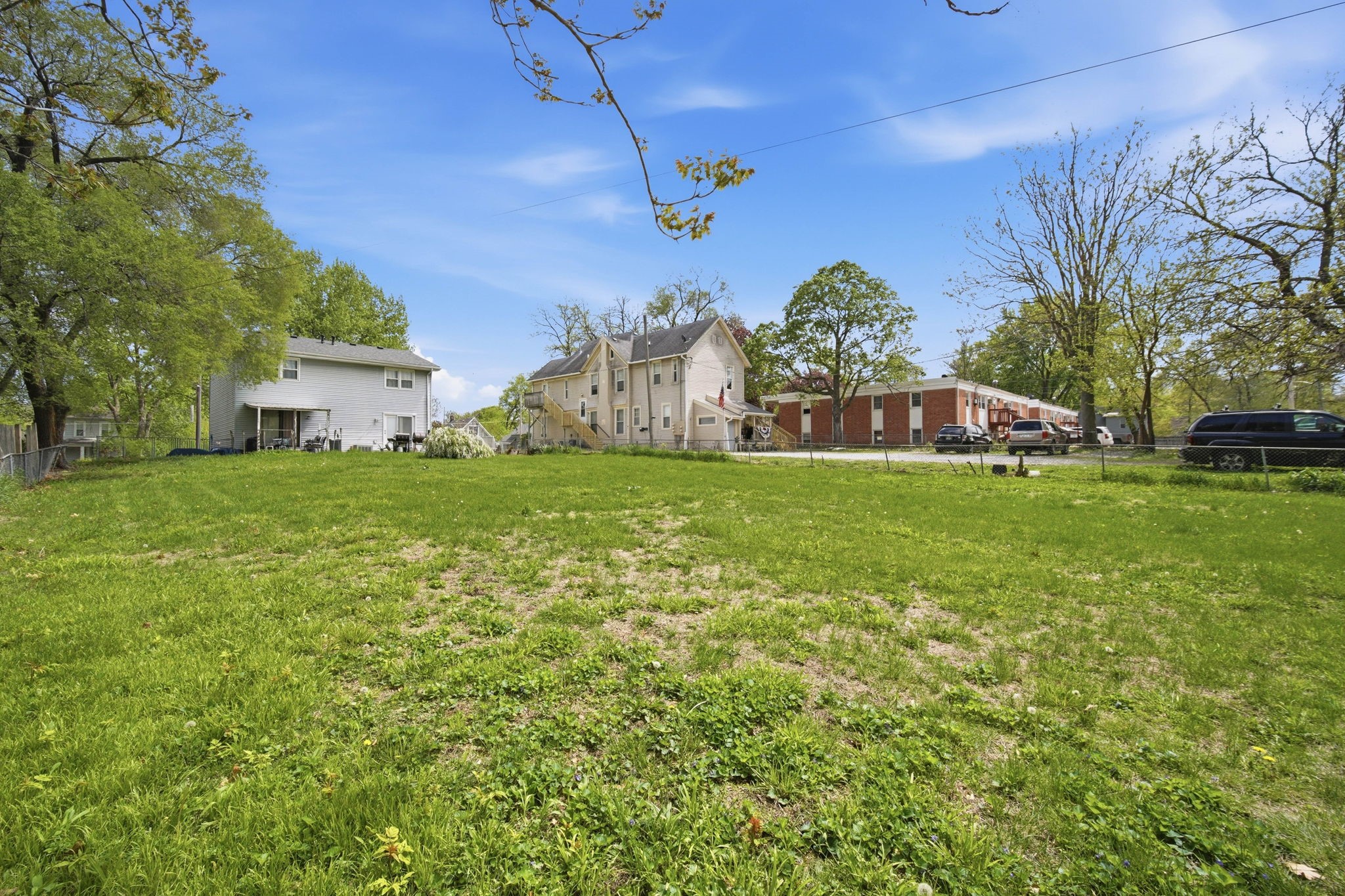 1424 & 1426 E 9th Street