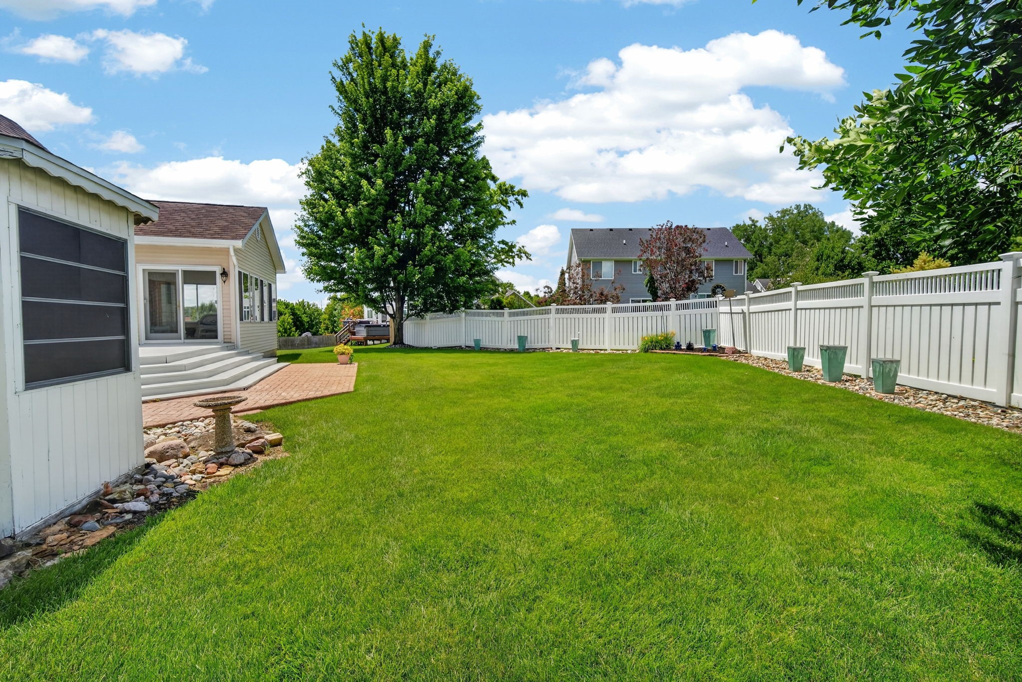 6804 Timberwolf Lane