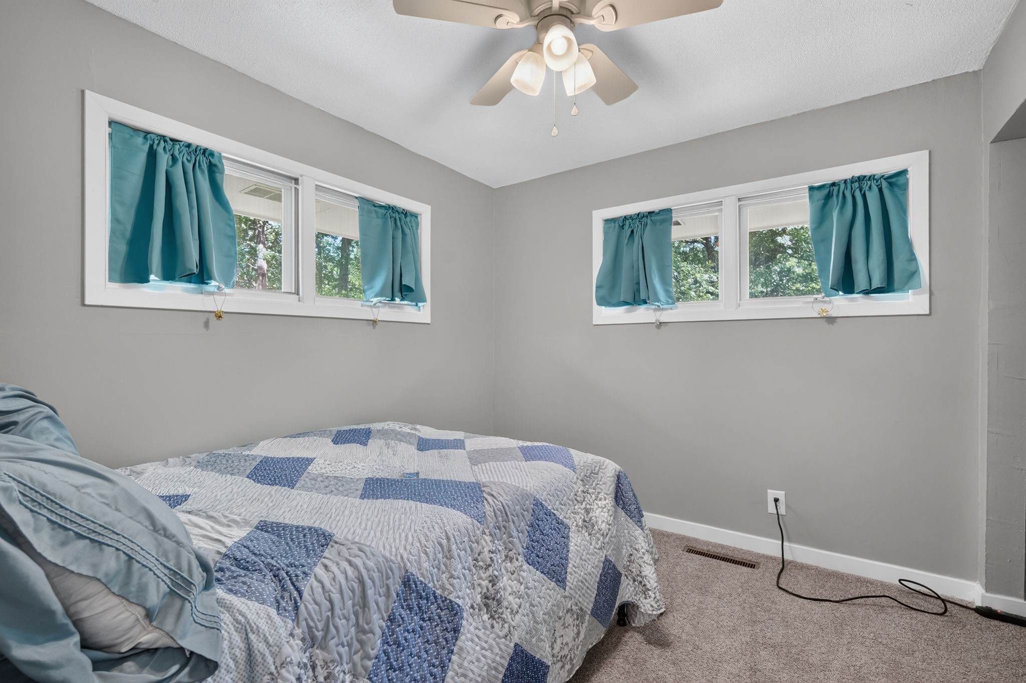 6222 Panorama Drive