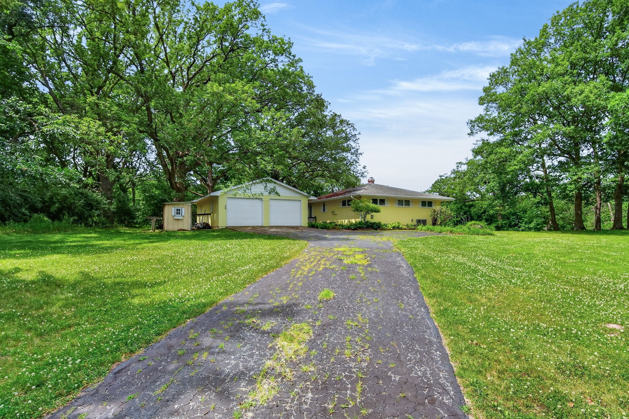 6222 Panorama Drive