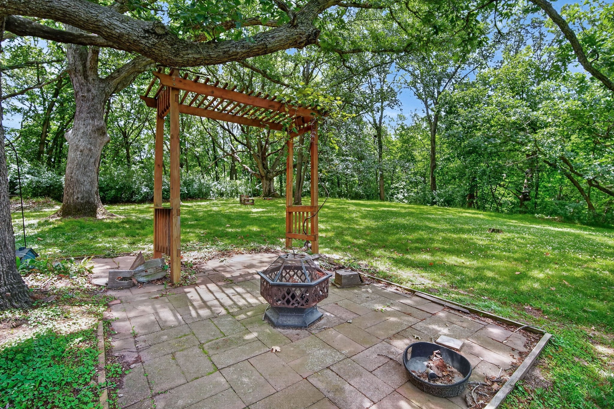 6222 Panorama Drive