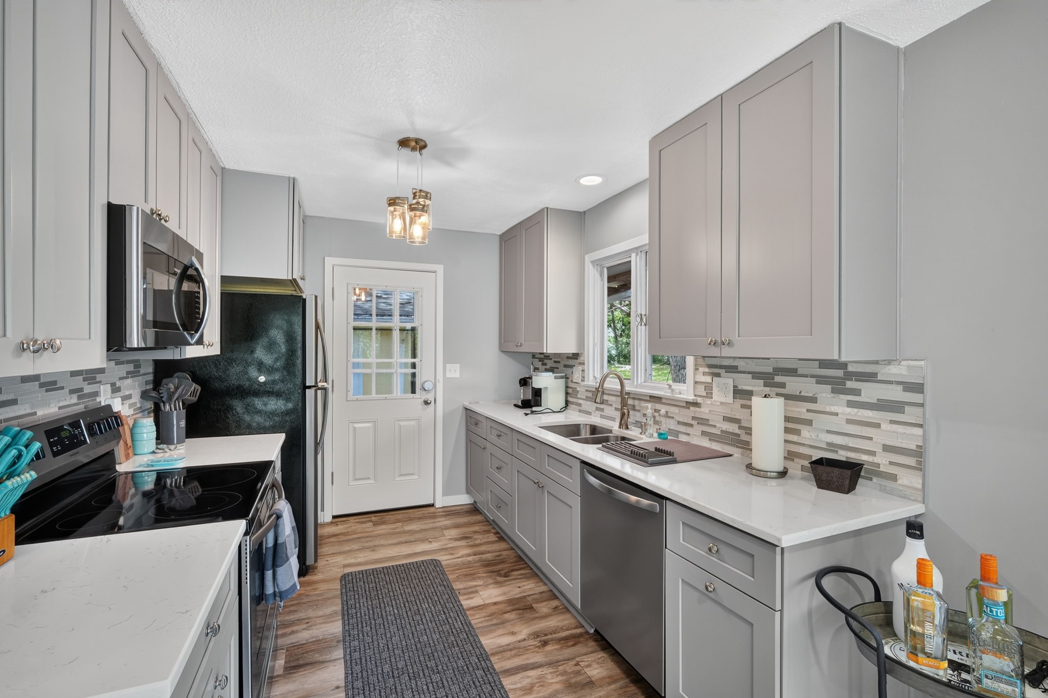 6222 Panorama Drive