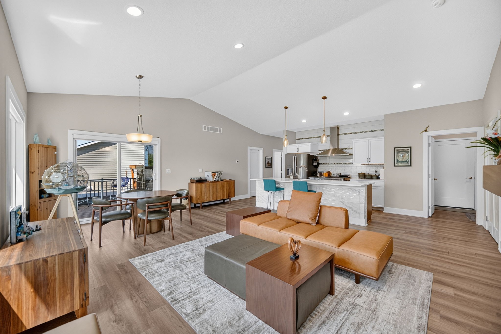 9309 Bellflower Lane
