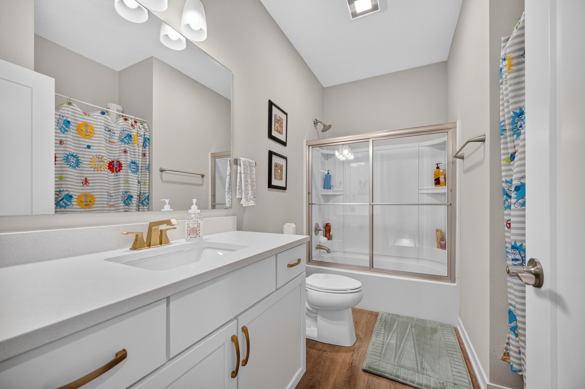 9309 Bellflower Lane