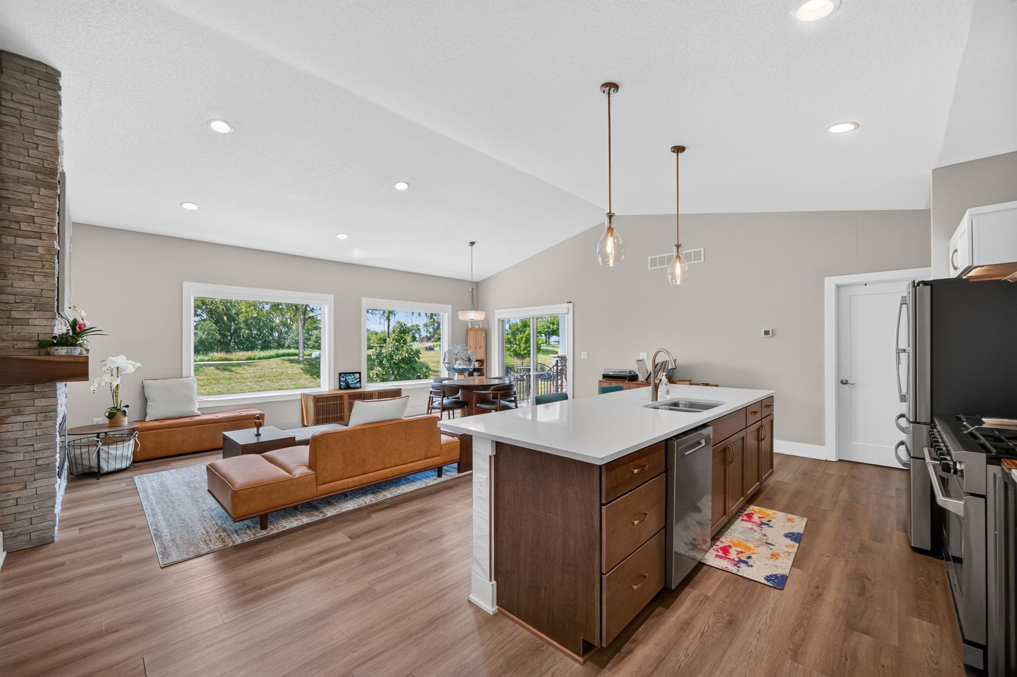 9309 Bellflower Lane