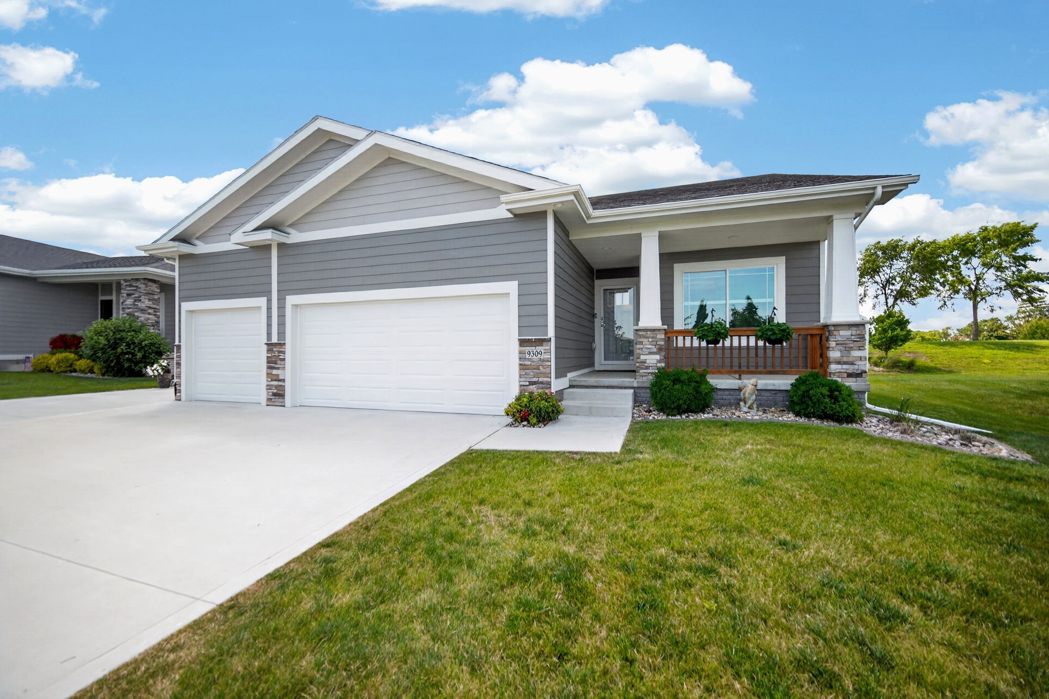 9309 Bellflower Lane Norwalk IA