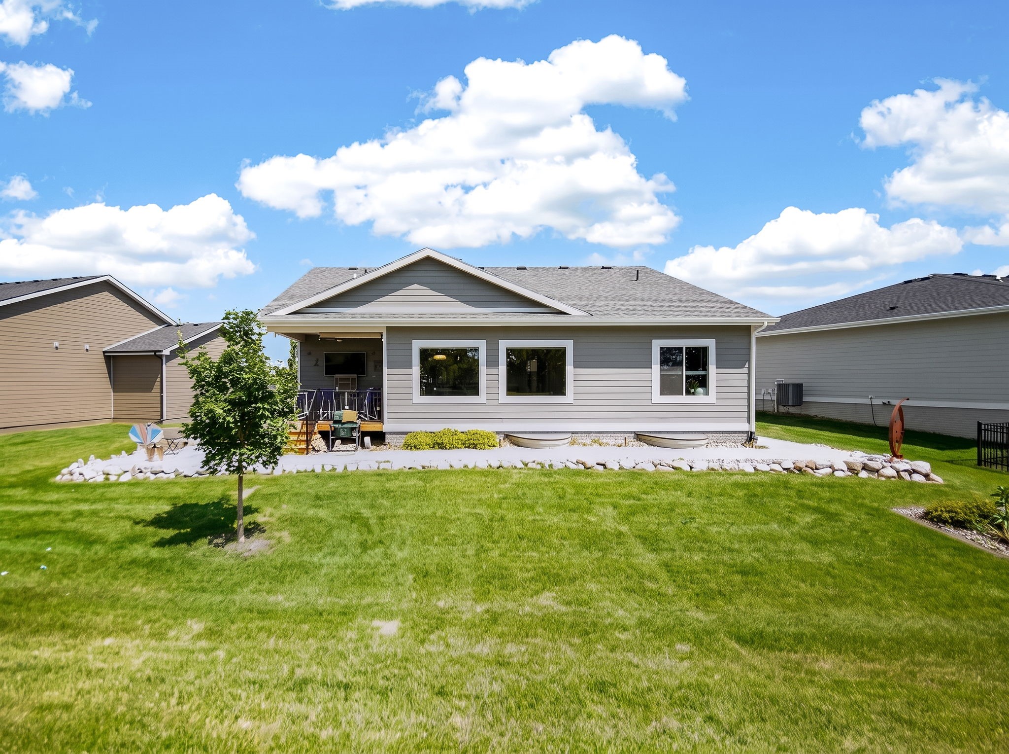 9309 Bellflower Lane