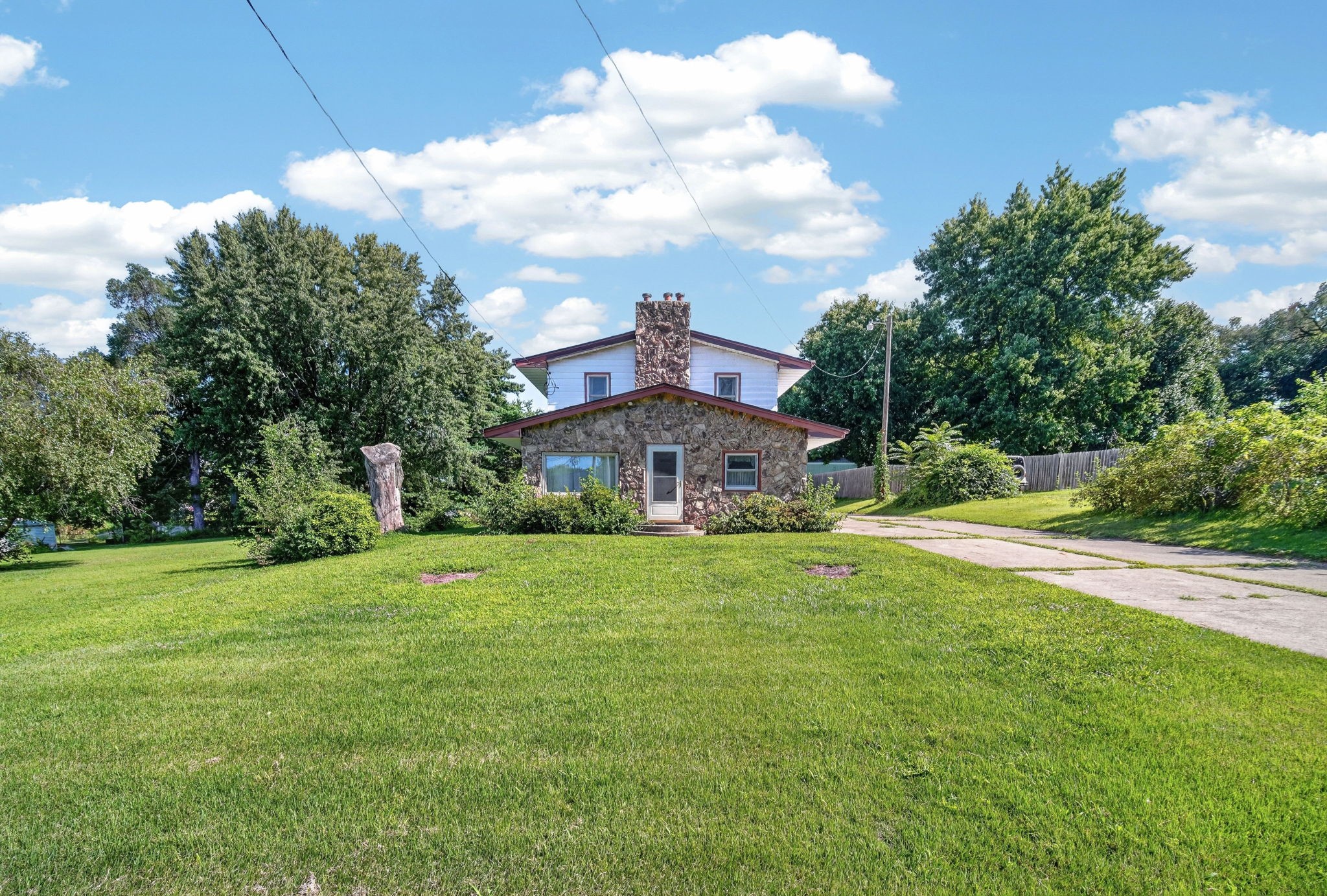 440 NE 46th Place