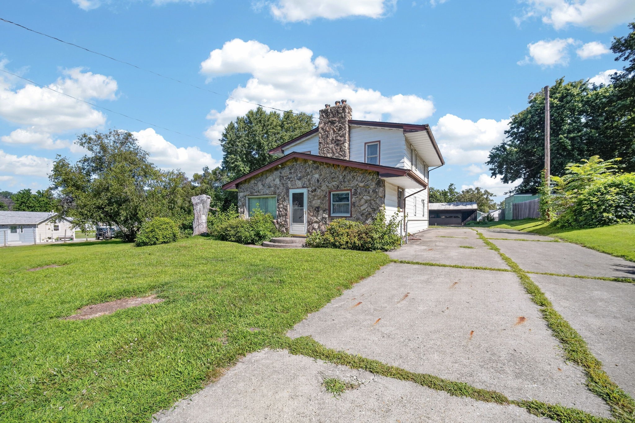 440 NE 46th Place
