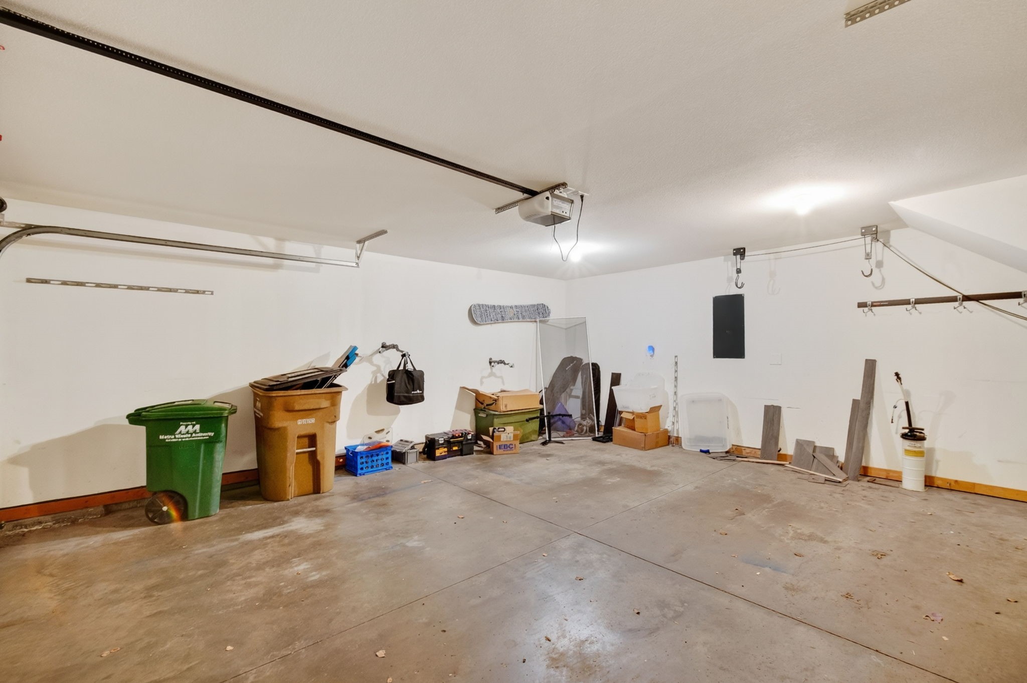 1143 Blackstone Lane