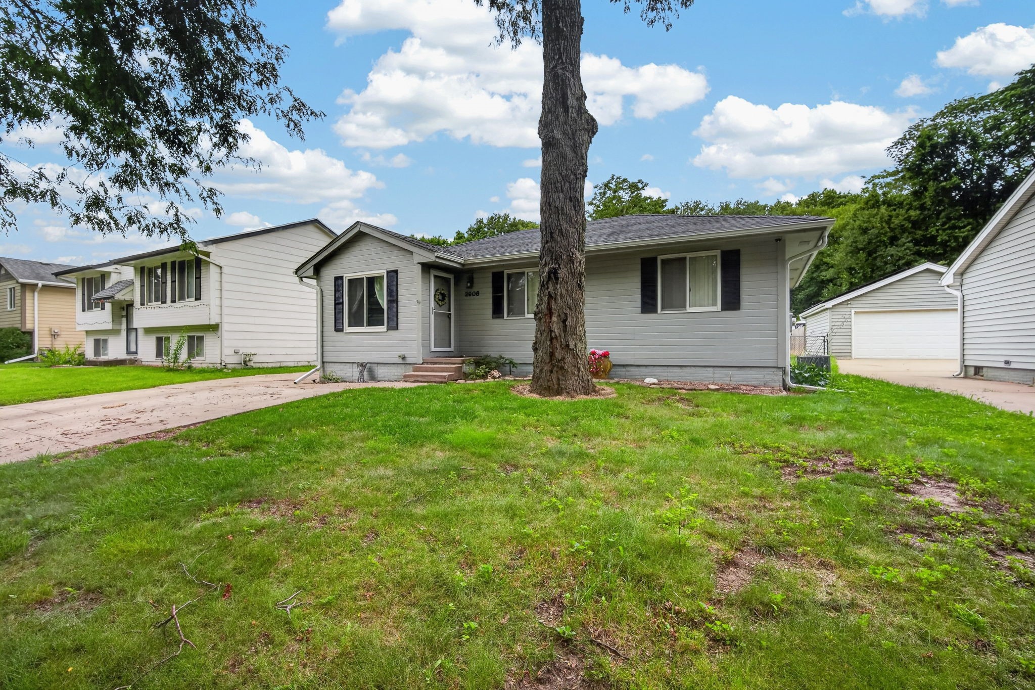 2906 SE 20th Street