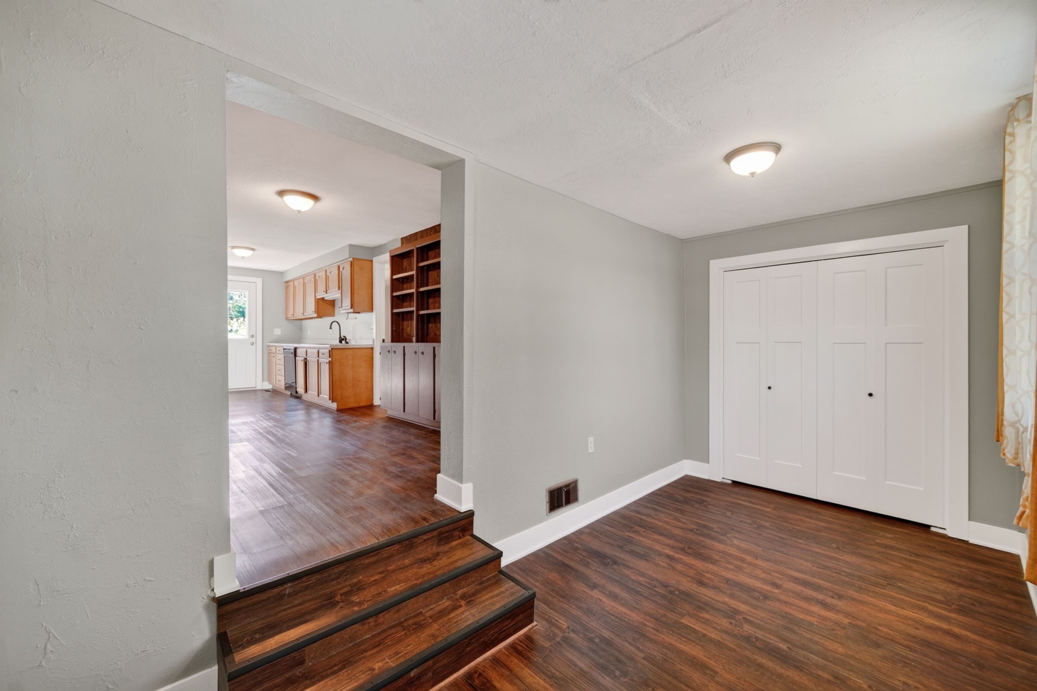 504 East Street