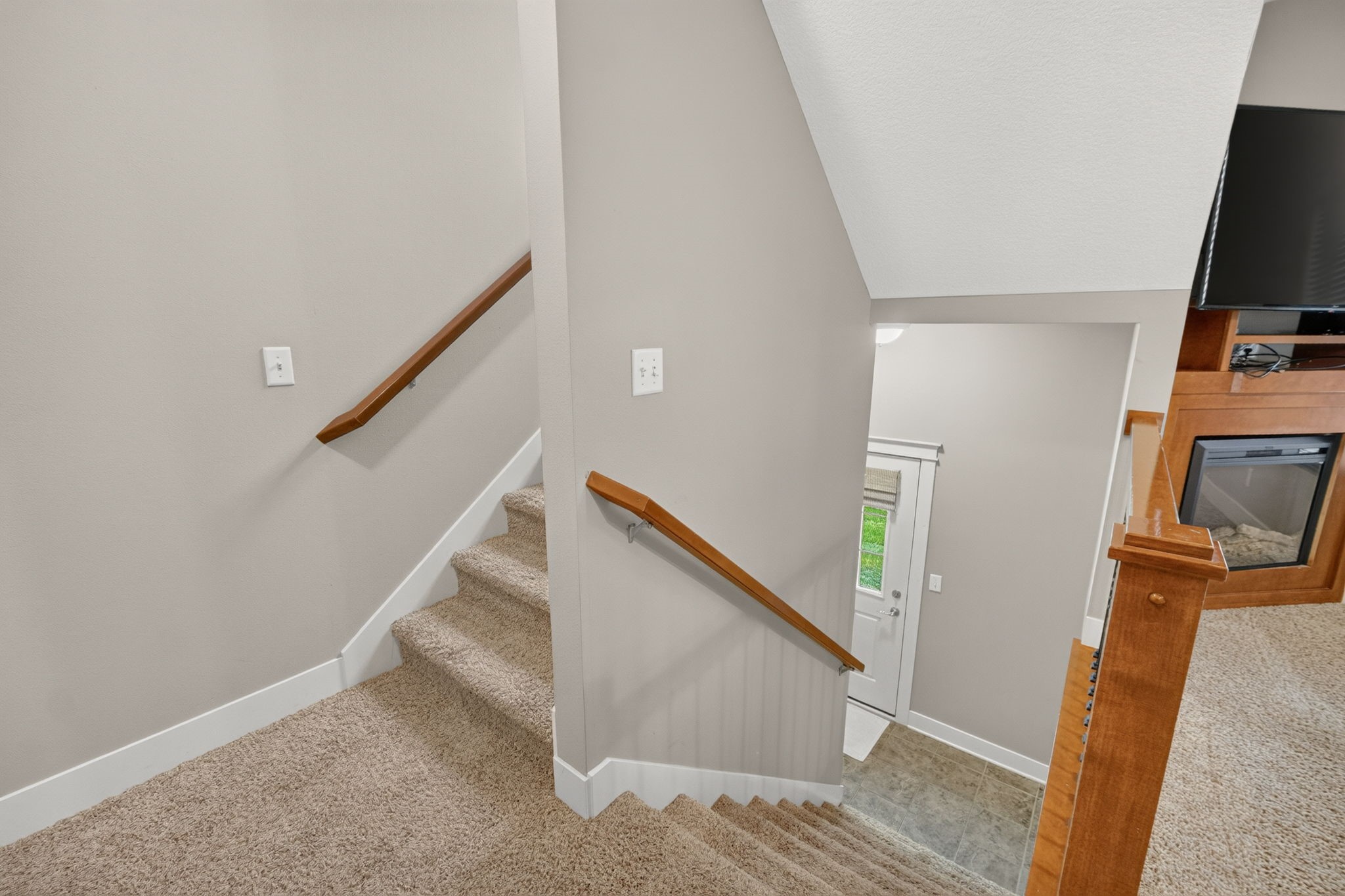 3600 SE Glenstone Drive 306