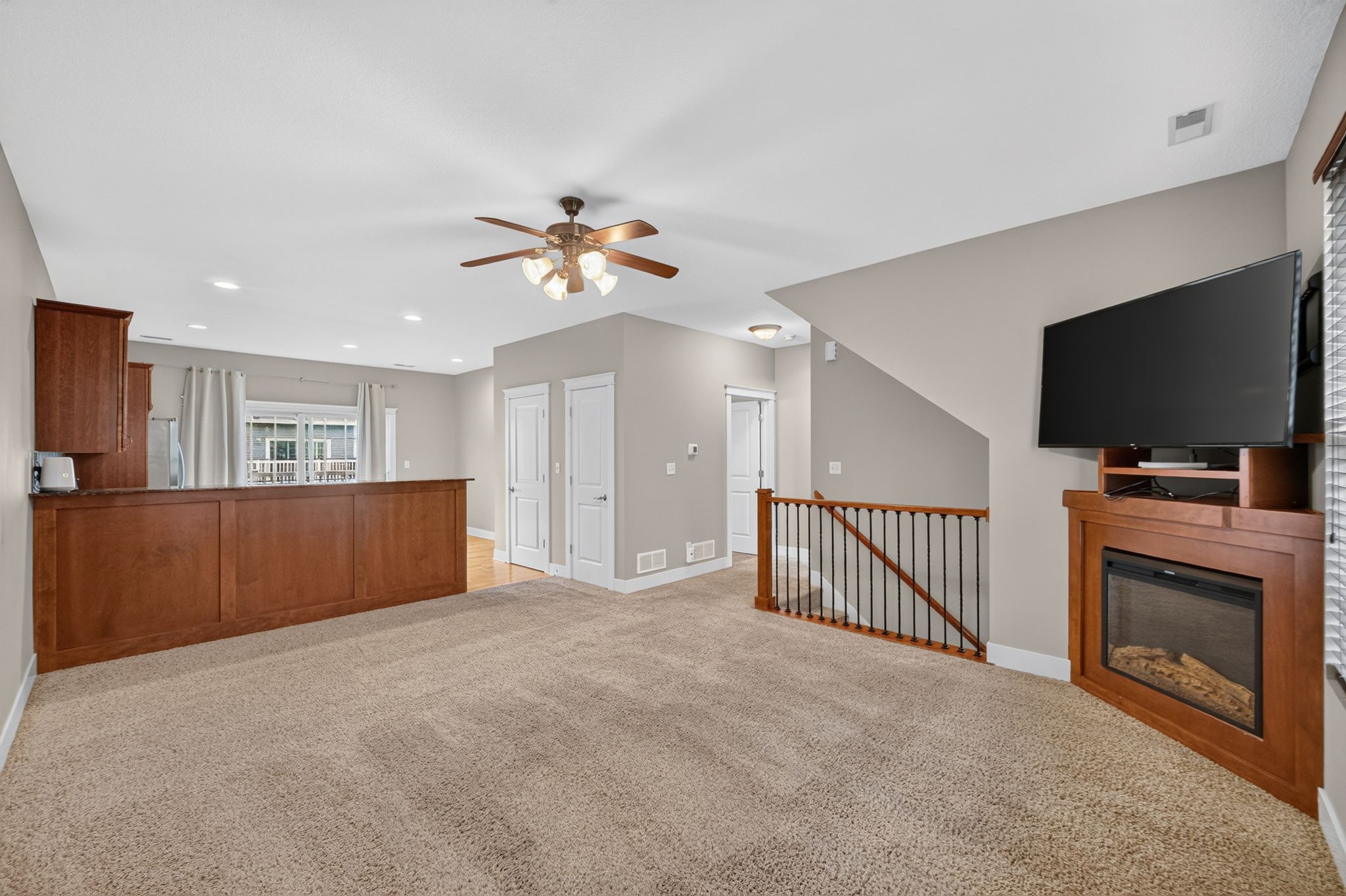 3600 SE Glenstone Drive 306