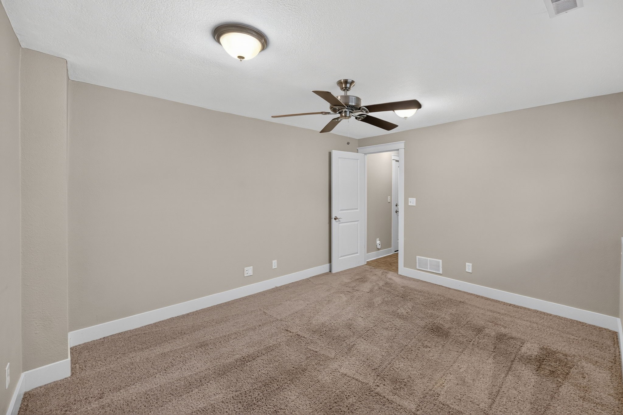 3600 SE Glenstone Drive 306