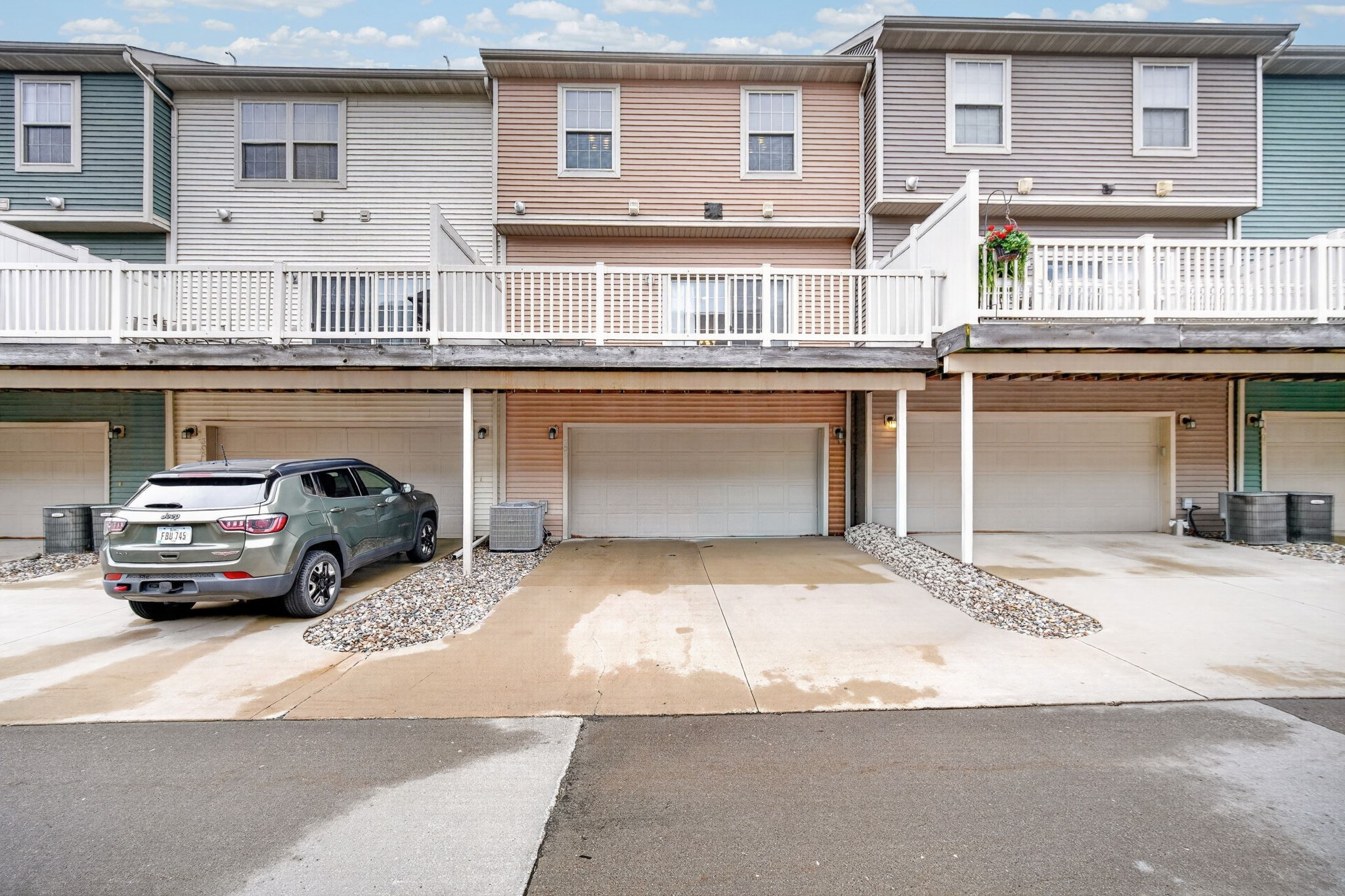 3600 SE Glenstone Drive 306