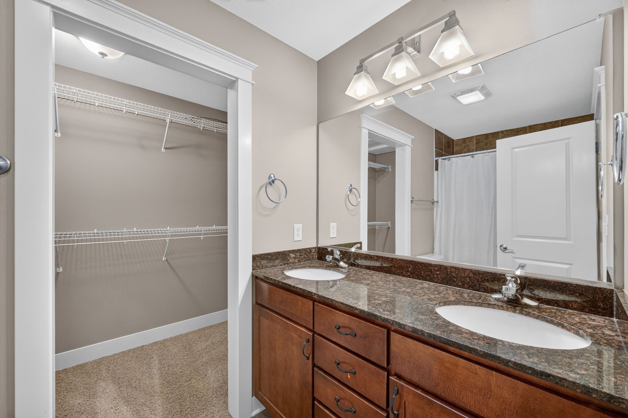 3600 SE Glenstone Drive 306